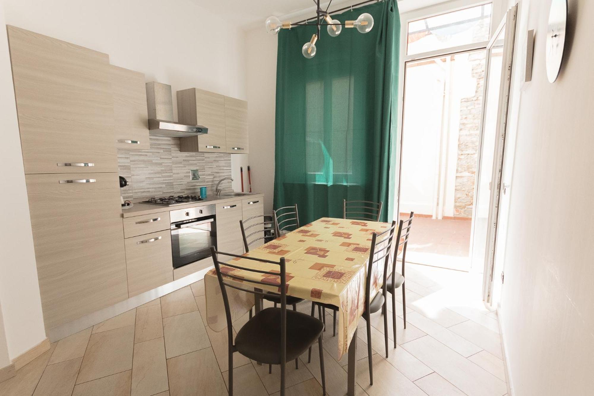 Amalia Apartment Via La Farina