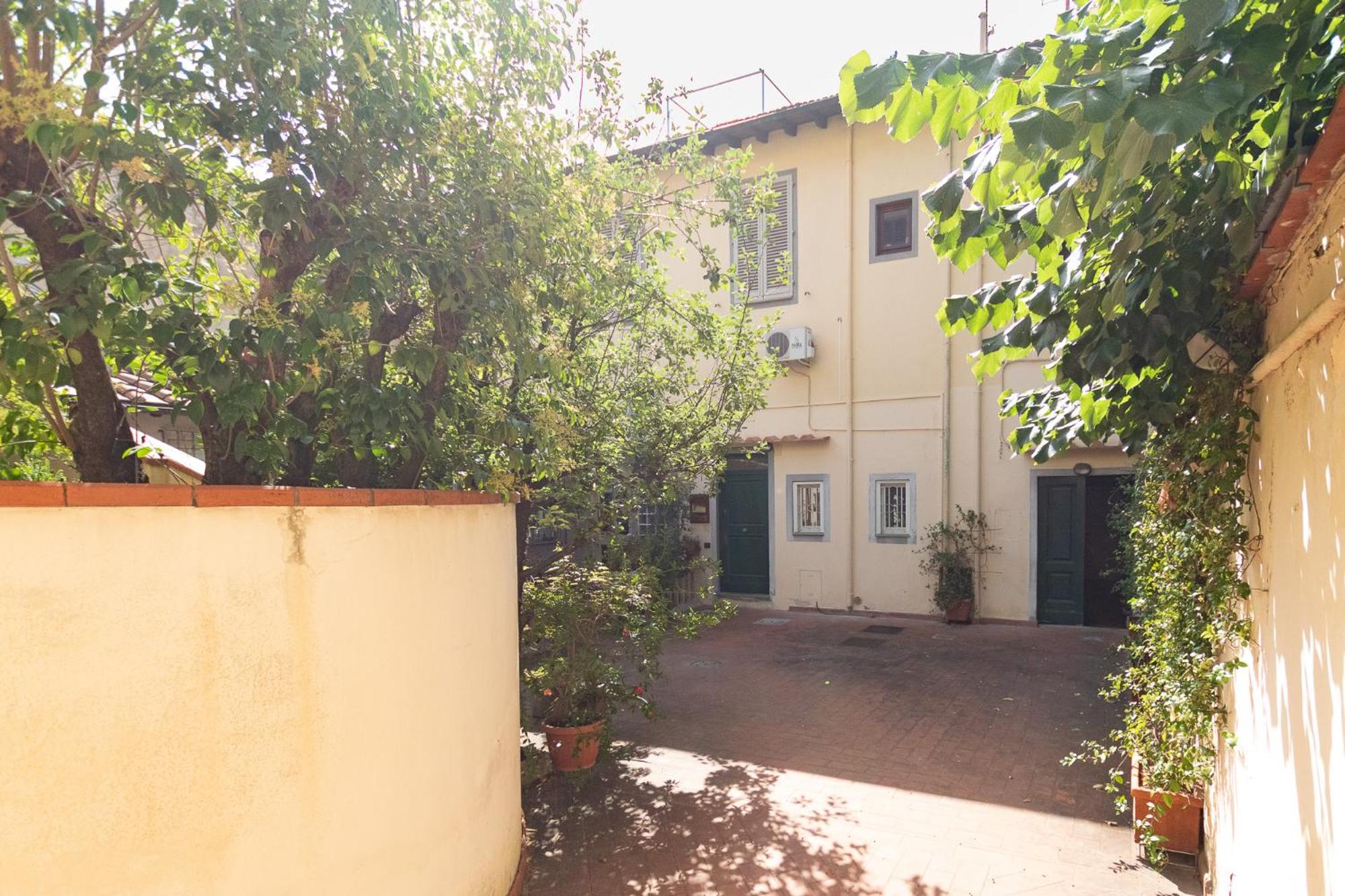 Amalia Apartment Via La Farina