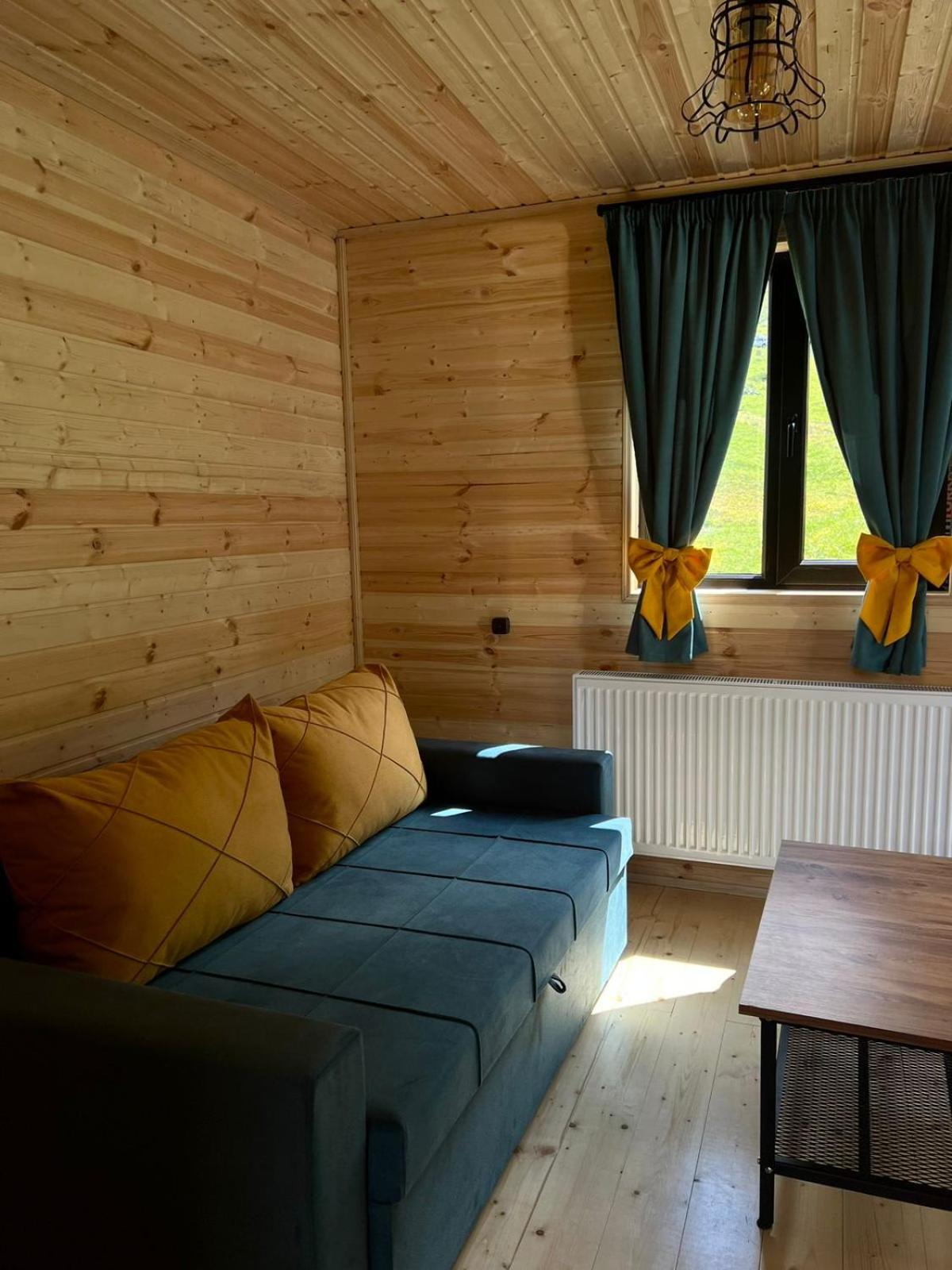 Kazbegi Inn Cottages