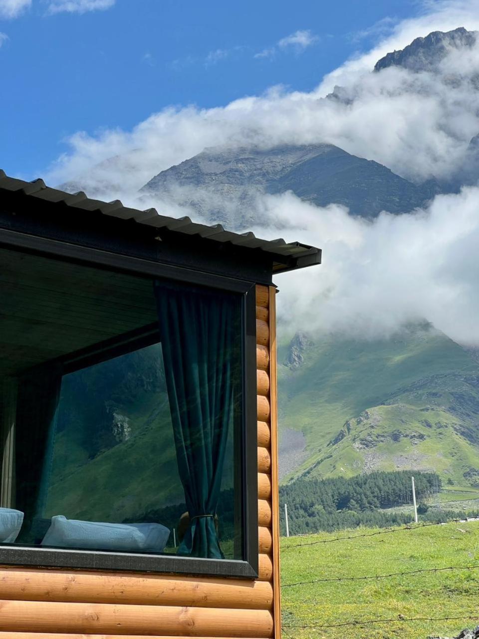 Kazbegi Inn Cottages