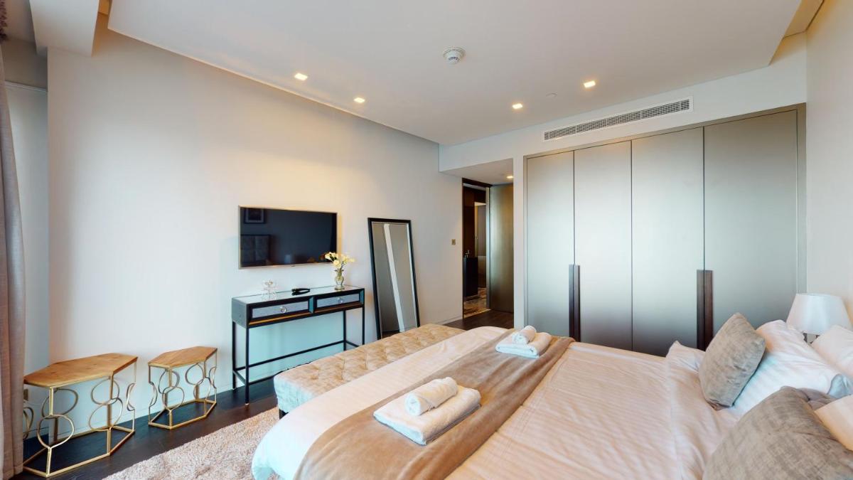 DH58 - High end 1BR, Palm views in Damac Heights tower
