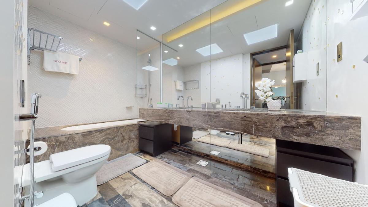 DH58 - High end 1BR, Palm views in Damac Heights tower