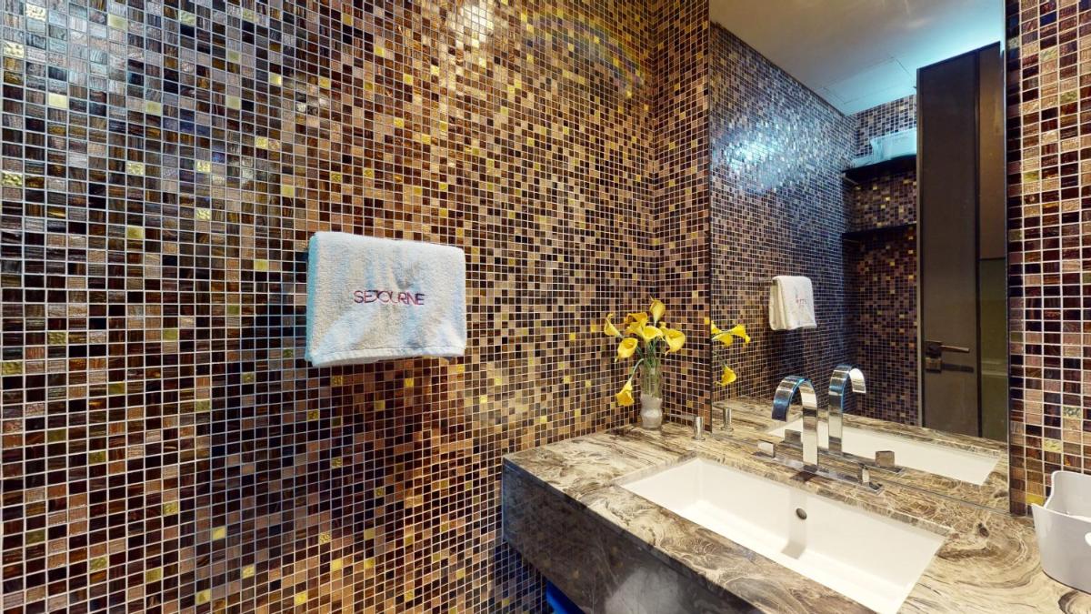 DH58 - High end 1BR, Palm views in Damac Heights tower