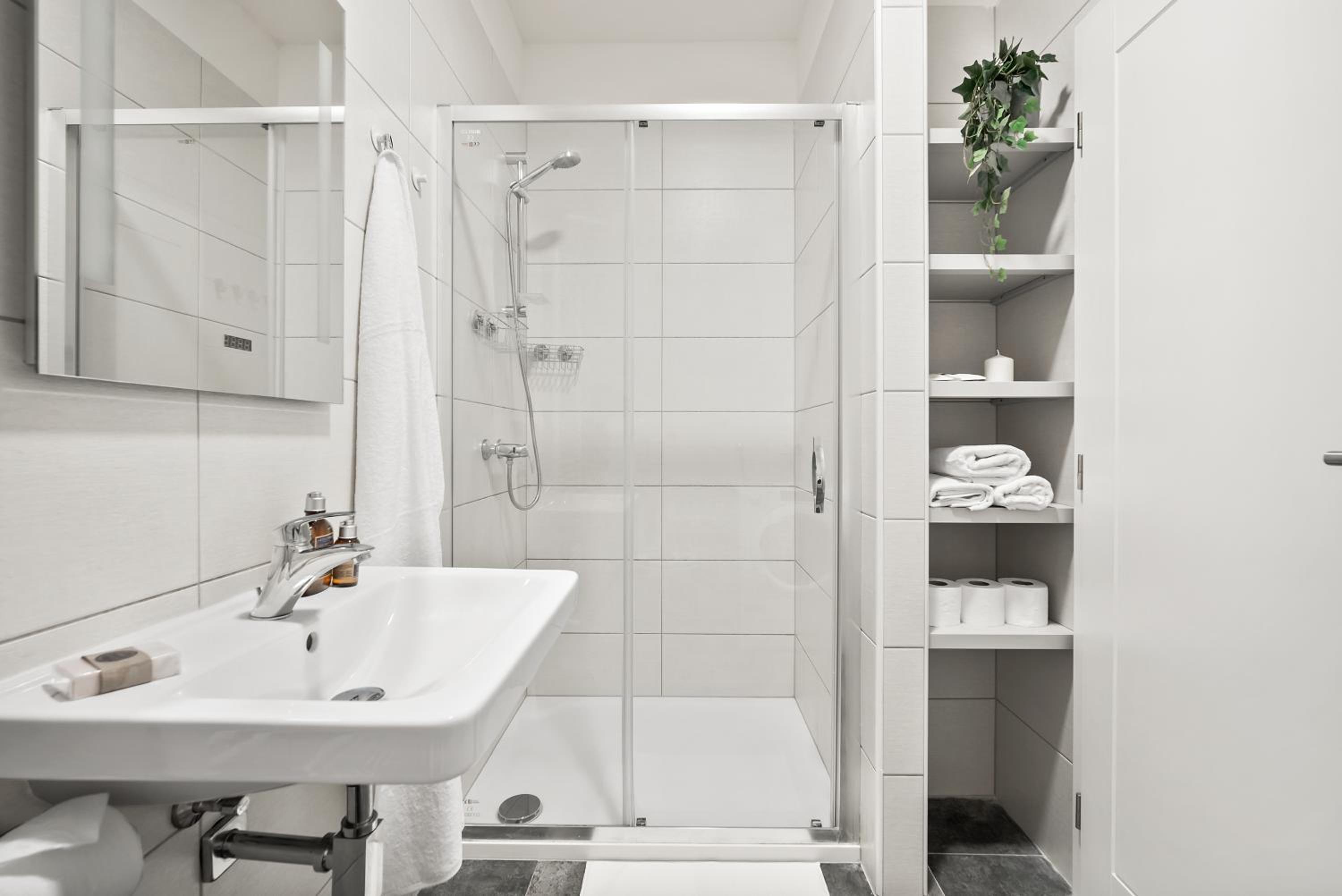 Enjoy Downtown Boutique Apartments #13 by goodnite cz