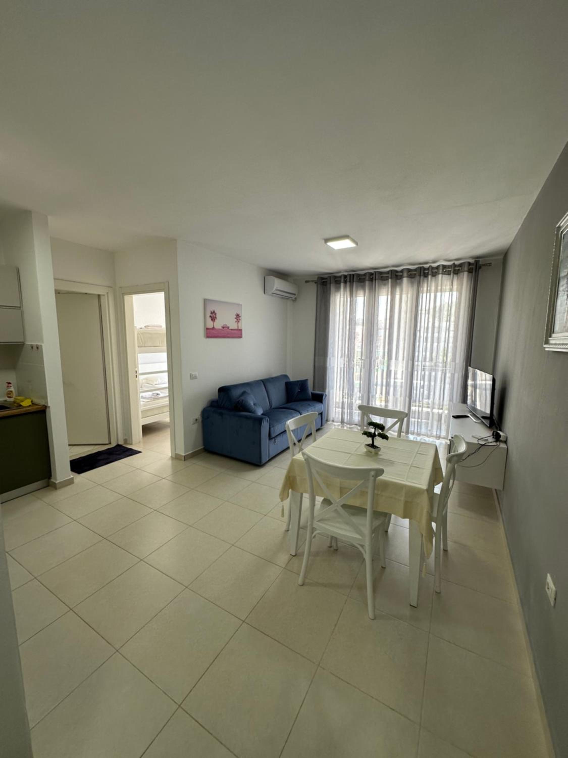 Merville Apartment 6
