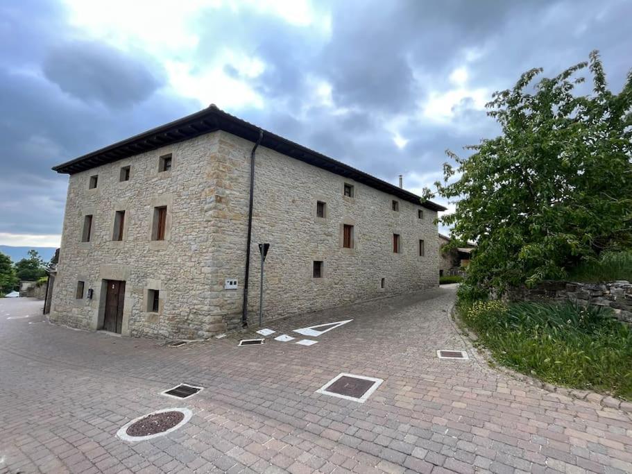 Casa Orbara by Clabao