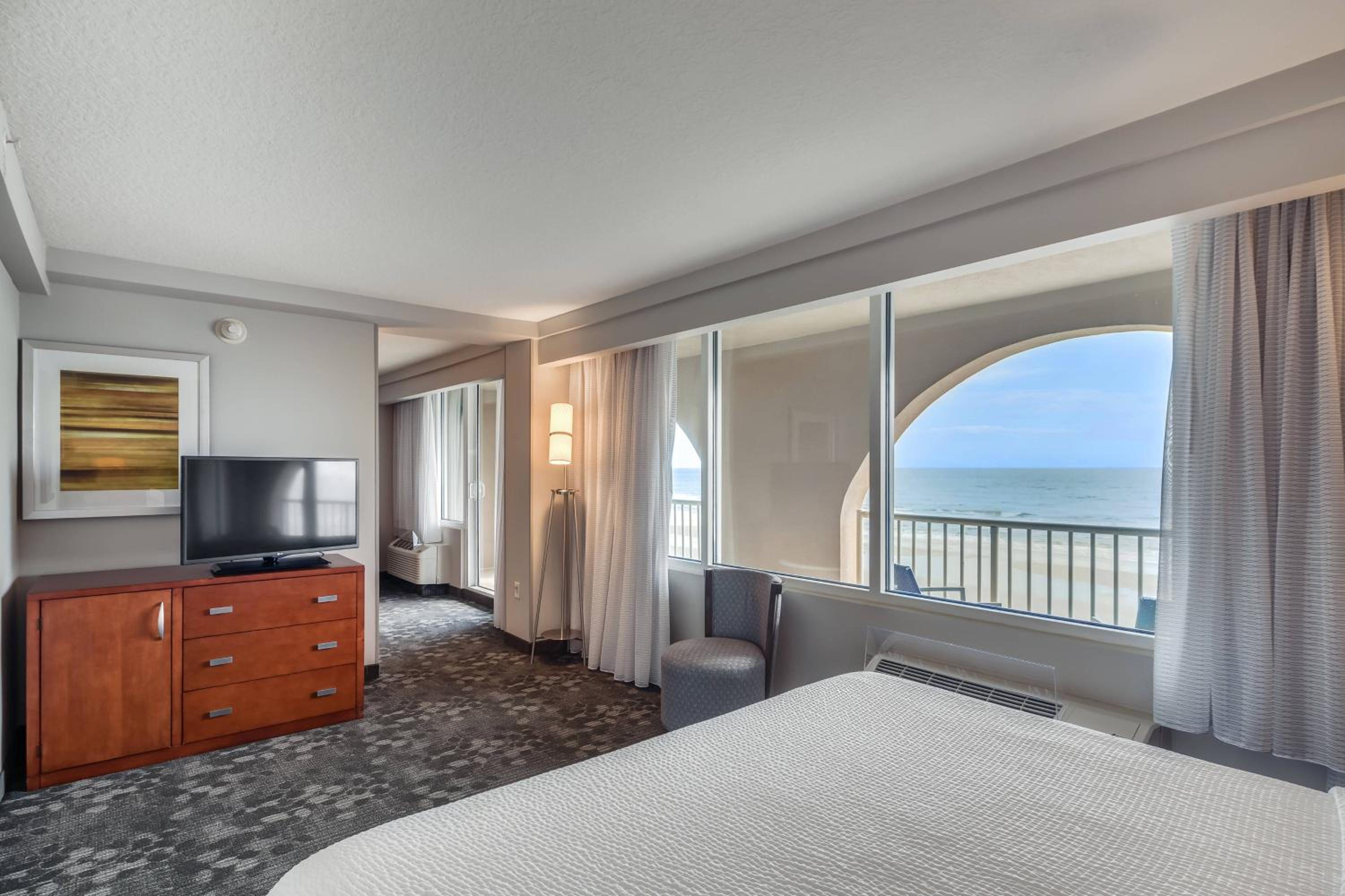 Courtyard by Marriott Jacksonville Beach Oceanfront