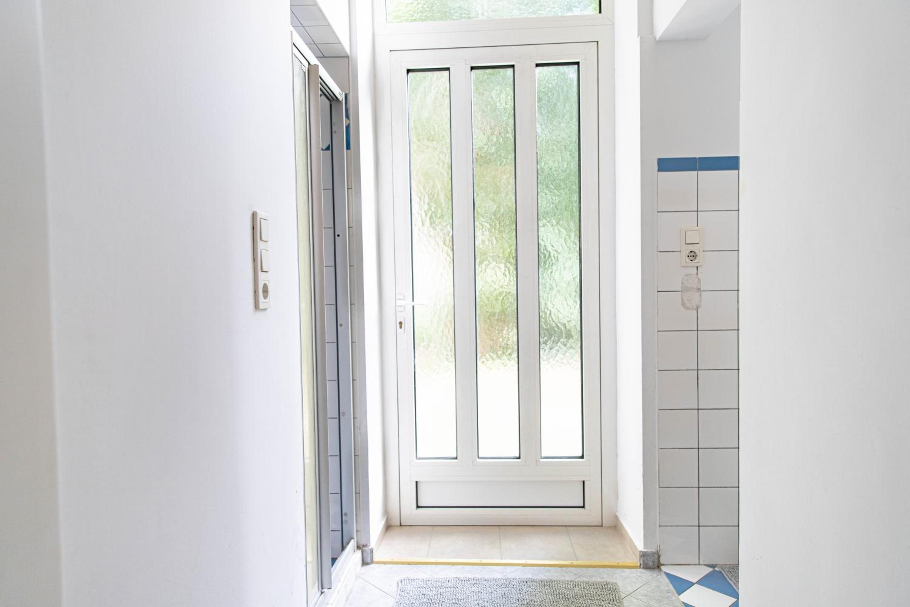 Spacious Apartments, 3 min to U1 Reumannplatz