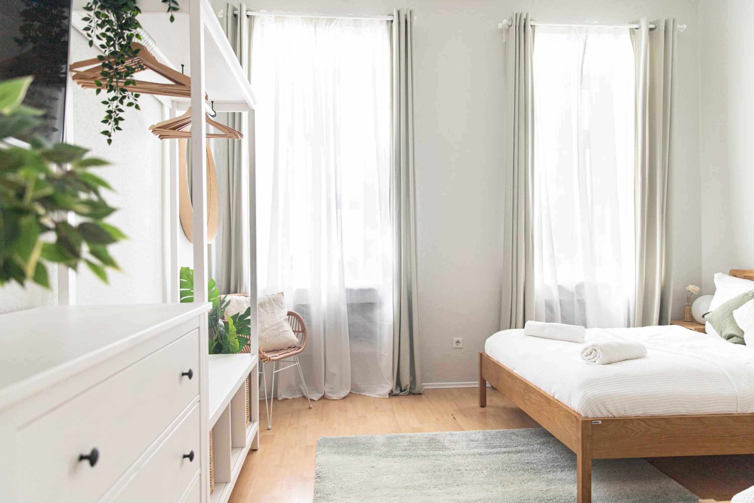 Spacious Apartments, 3 min to U1 Reumannplatz