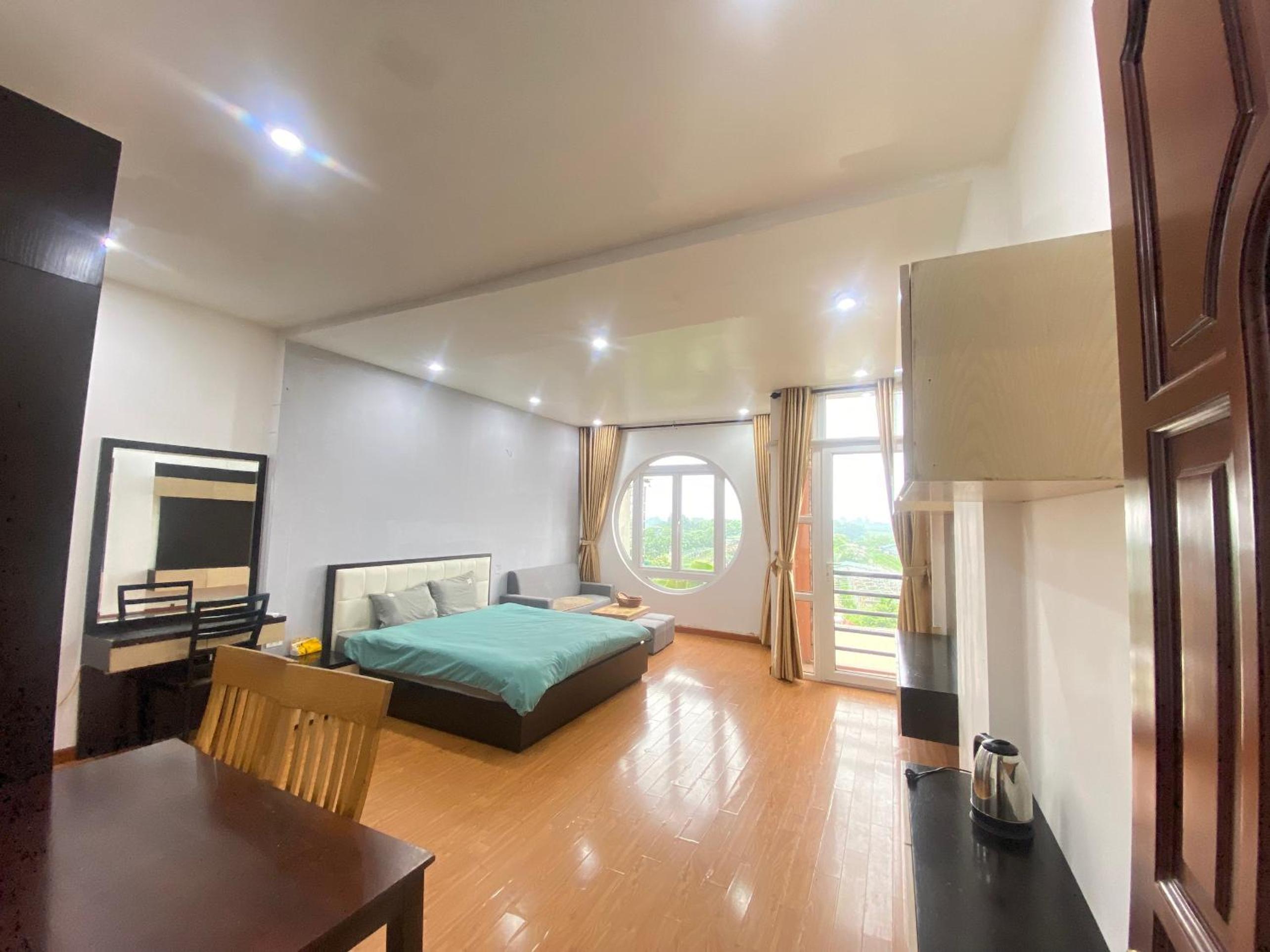 AN HOMESTAY