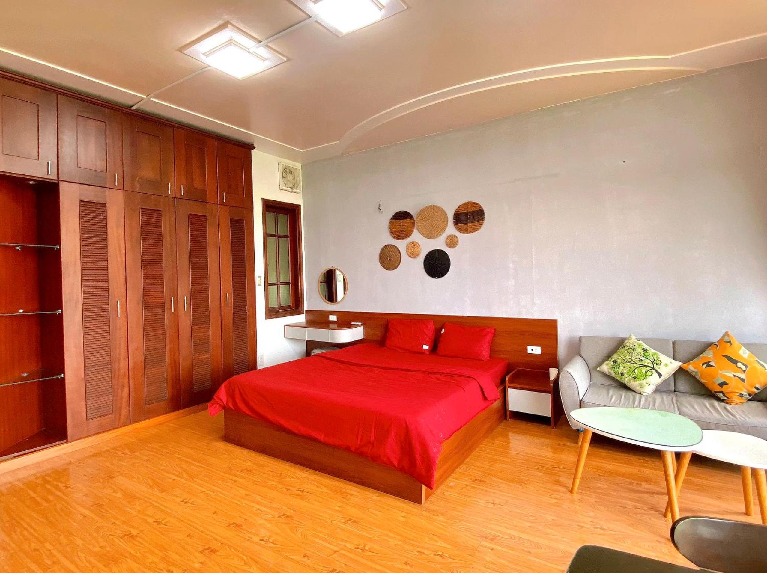AN HOMESTAY