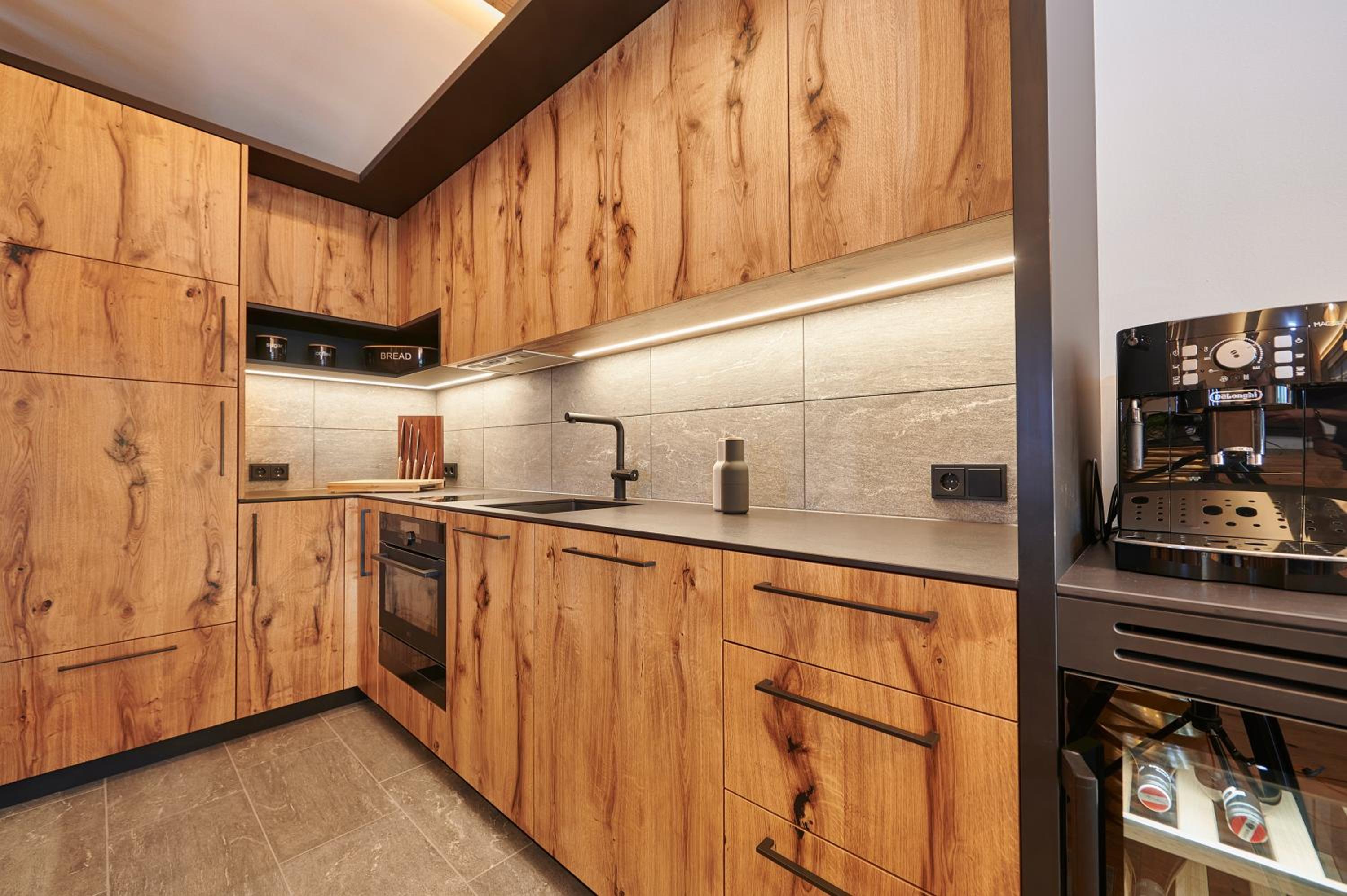 Penthouse Suite by Brugger