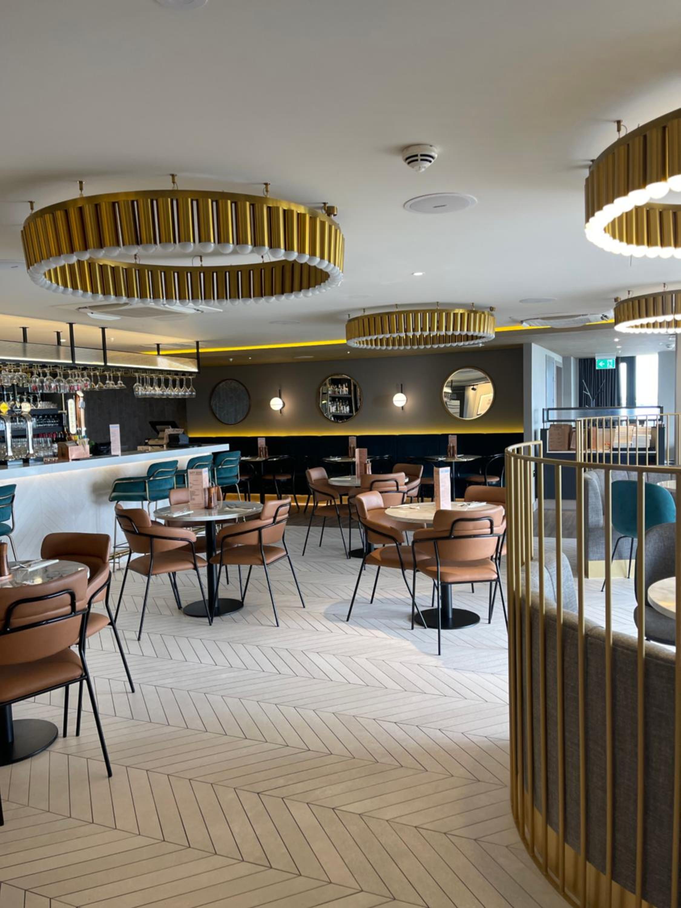 Hayes Vacations - Courtyard by Marriott London Heathrow Airport - Property Image 2