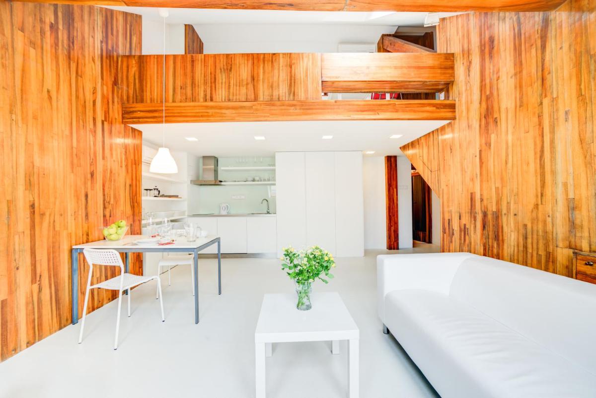 Happy Apartment