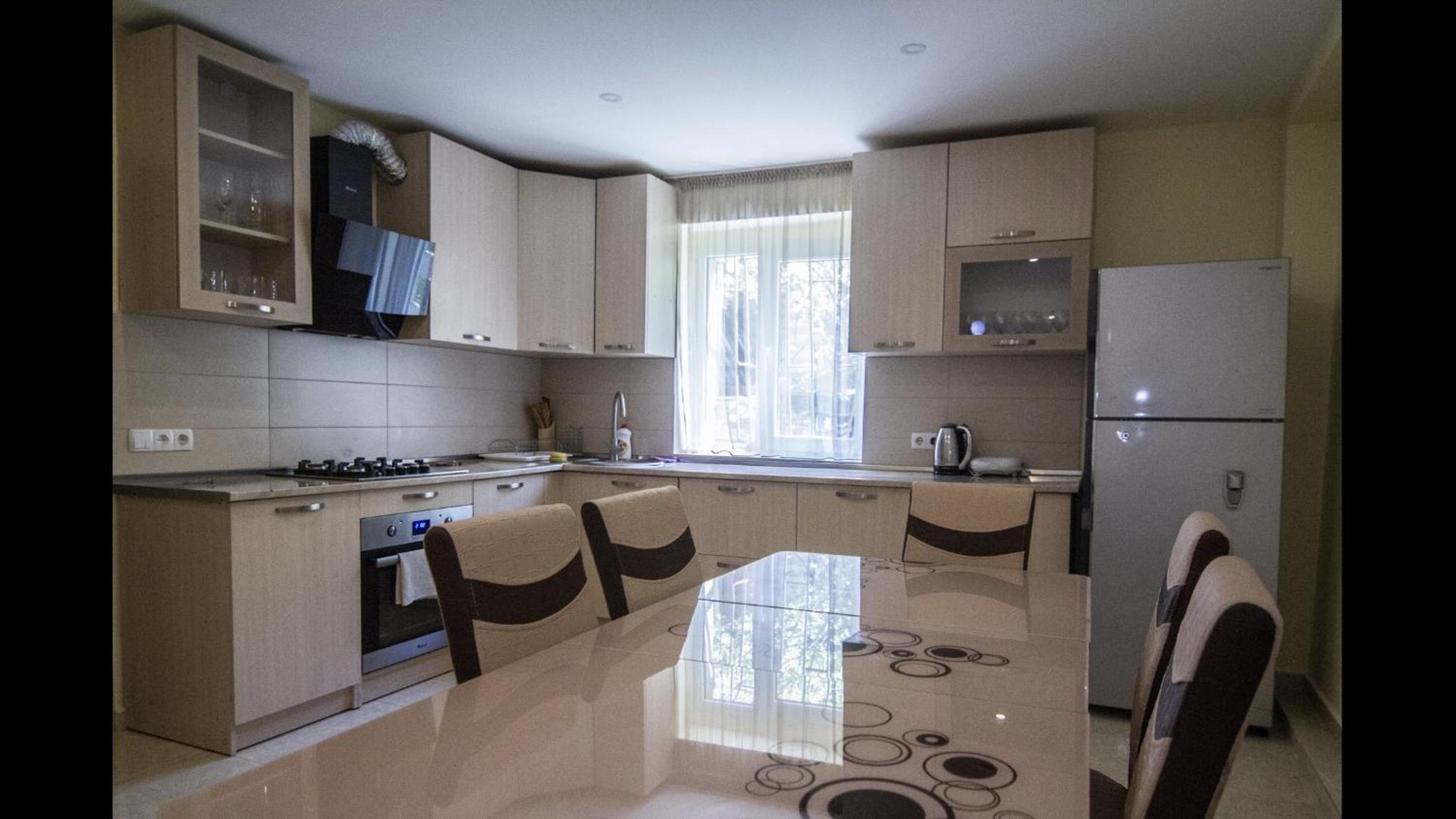 LOVELY HOUSE BAKURIANI view 2