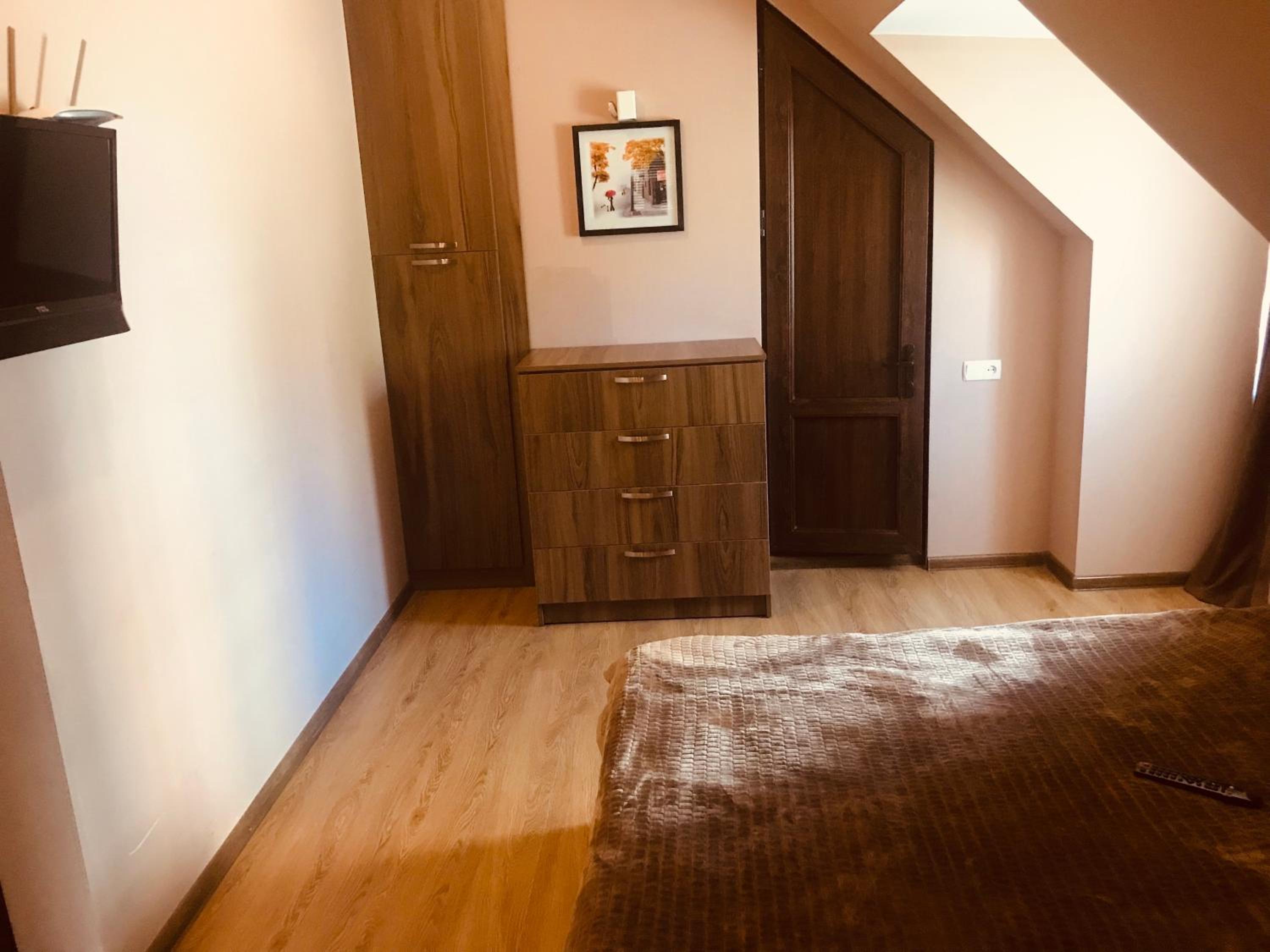 LOVELY HOUSE BAKURIANI view 3