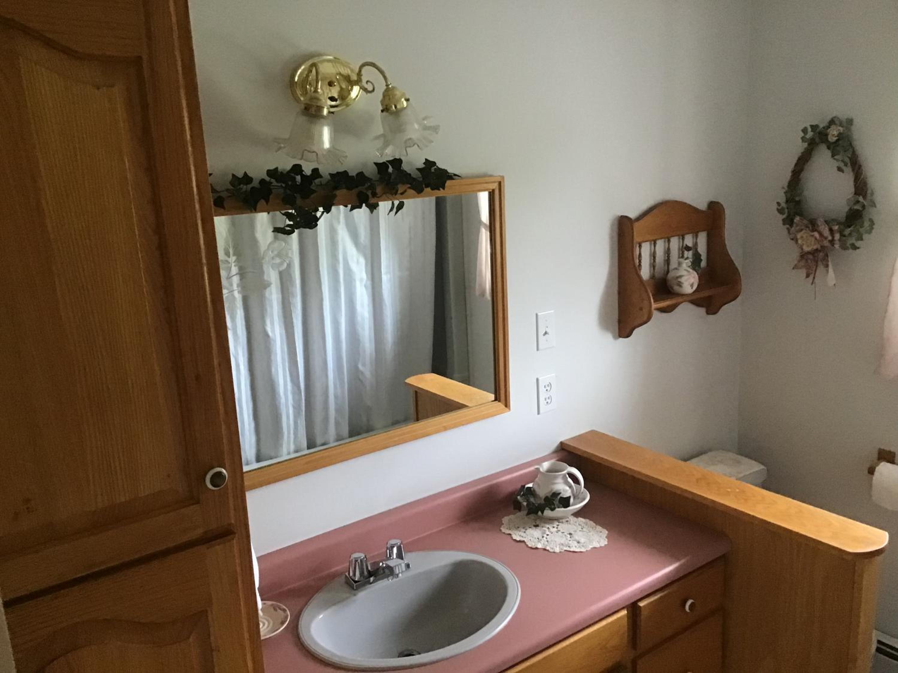 Summerside Vacations - Guest Suites at Willowgreen Farm - Property Image 6