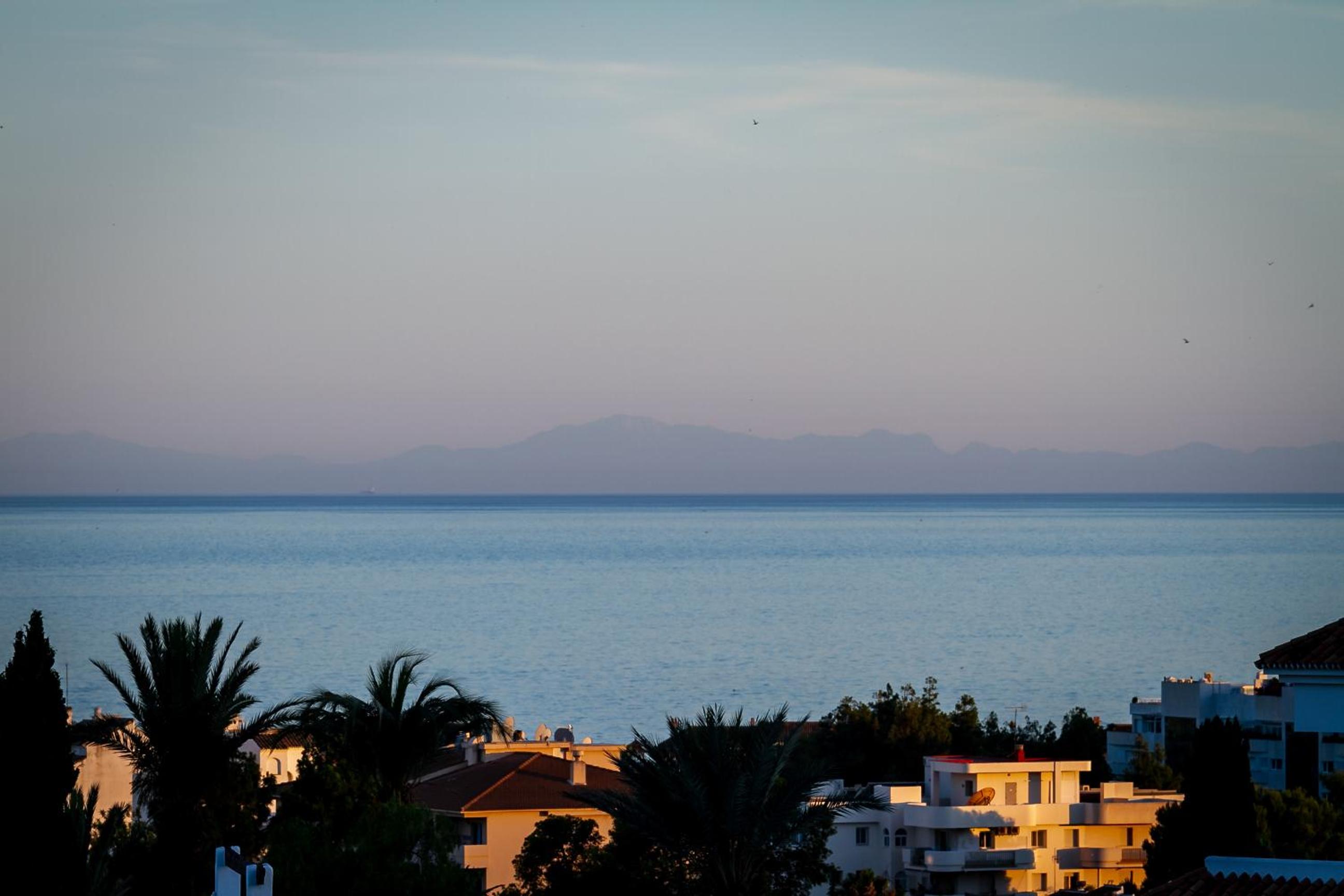MARBELLA BANUS SUITES - Nueva Andalucia Banus Sea Views Apartment
