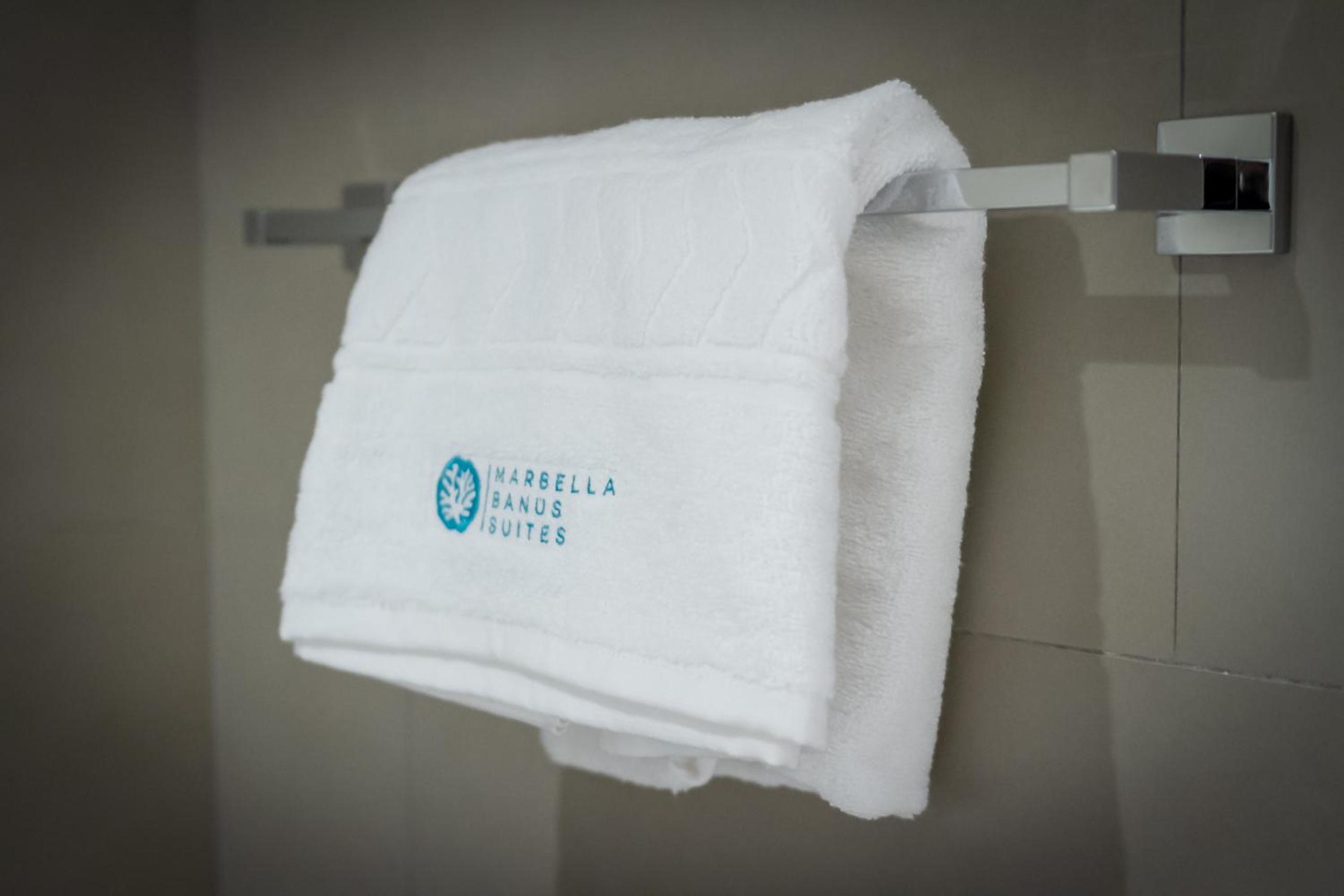 MARBELLA BANUS SUITES - Nueva Andalucia Banus Sea Views Apartment