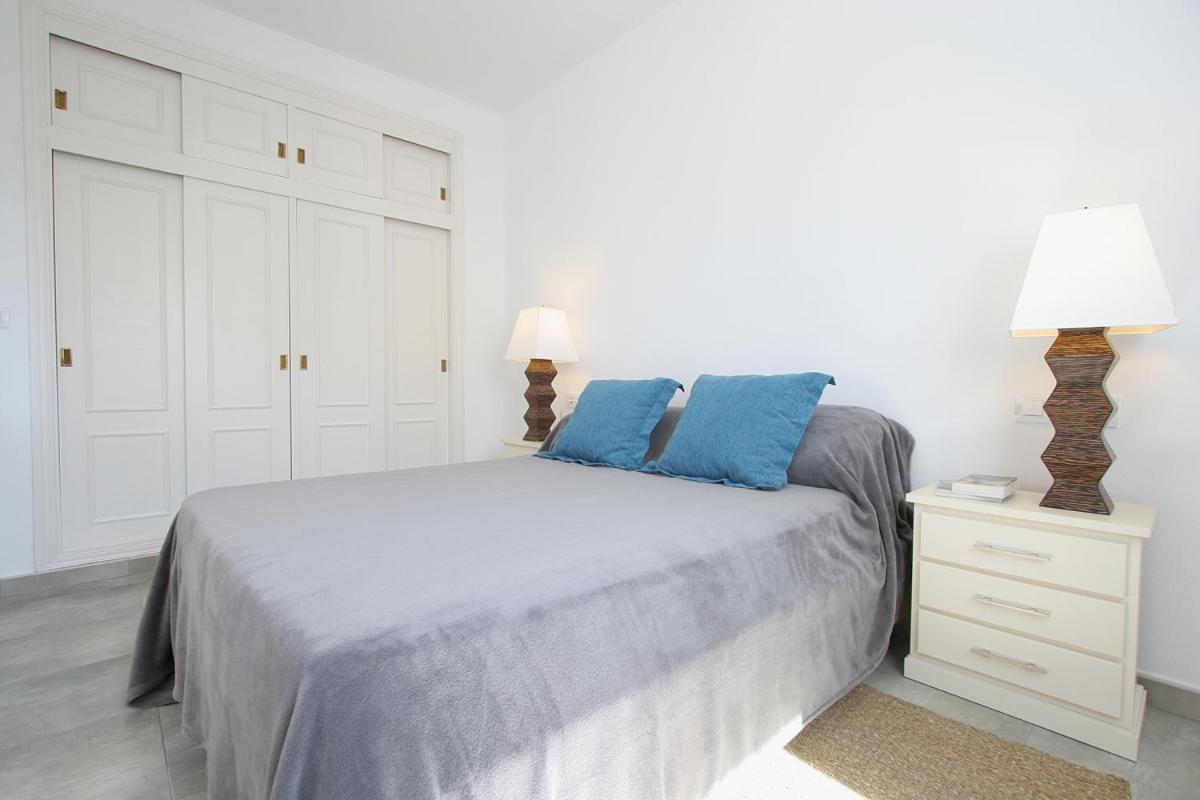 Casas Karen view 4