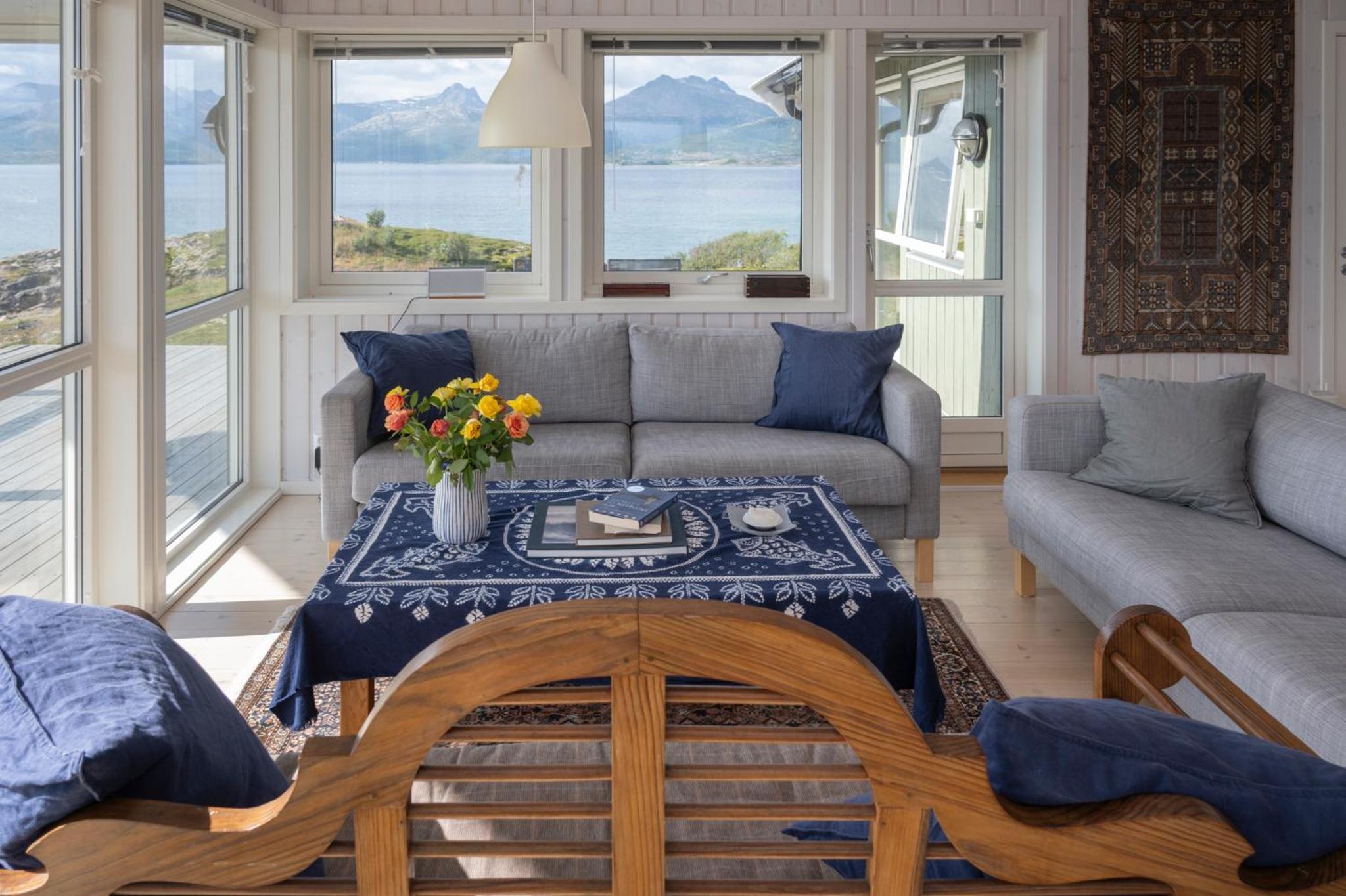 Arctic Panorama House