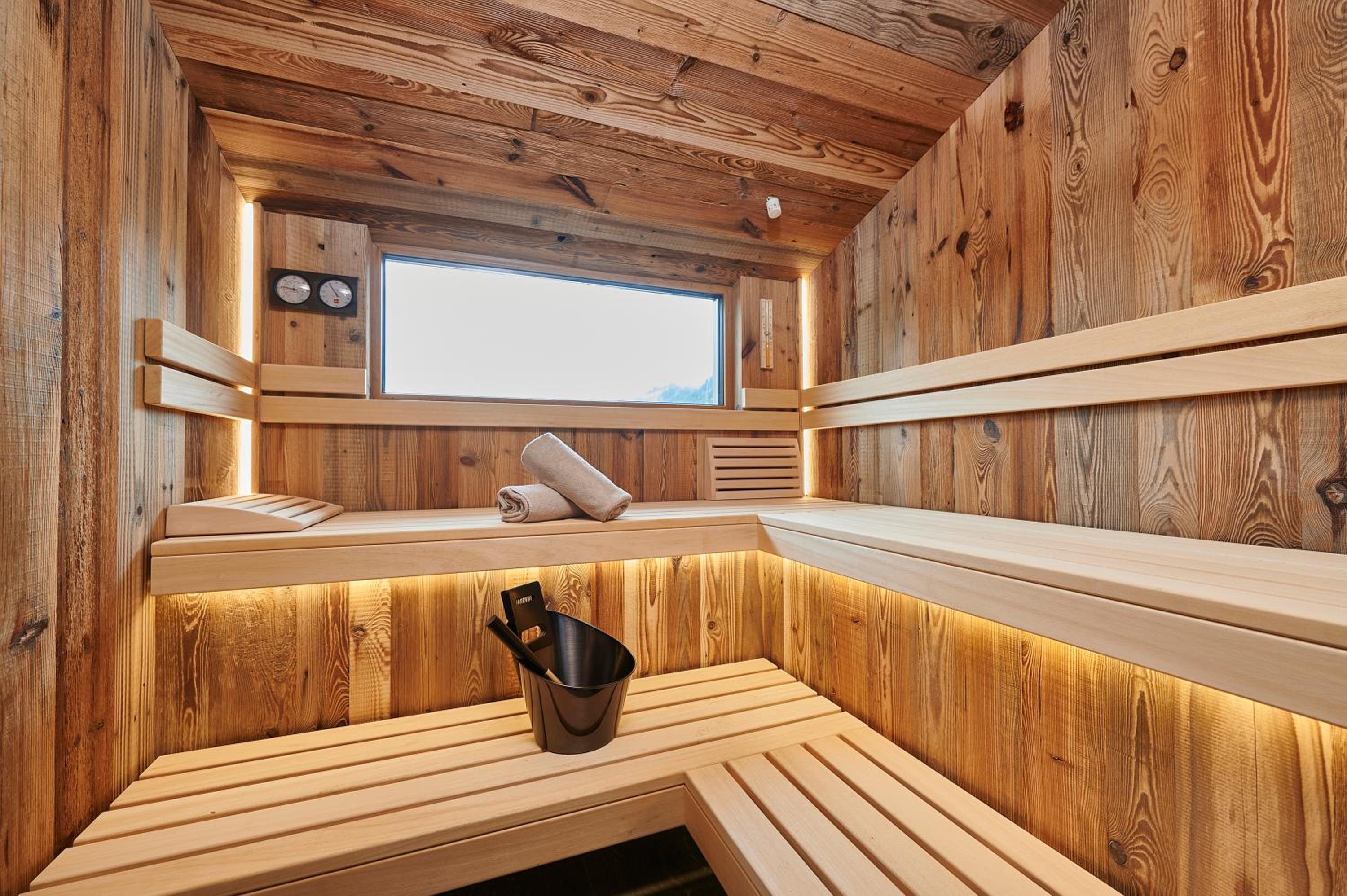 Penthouse Suite by Brugger