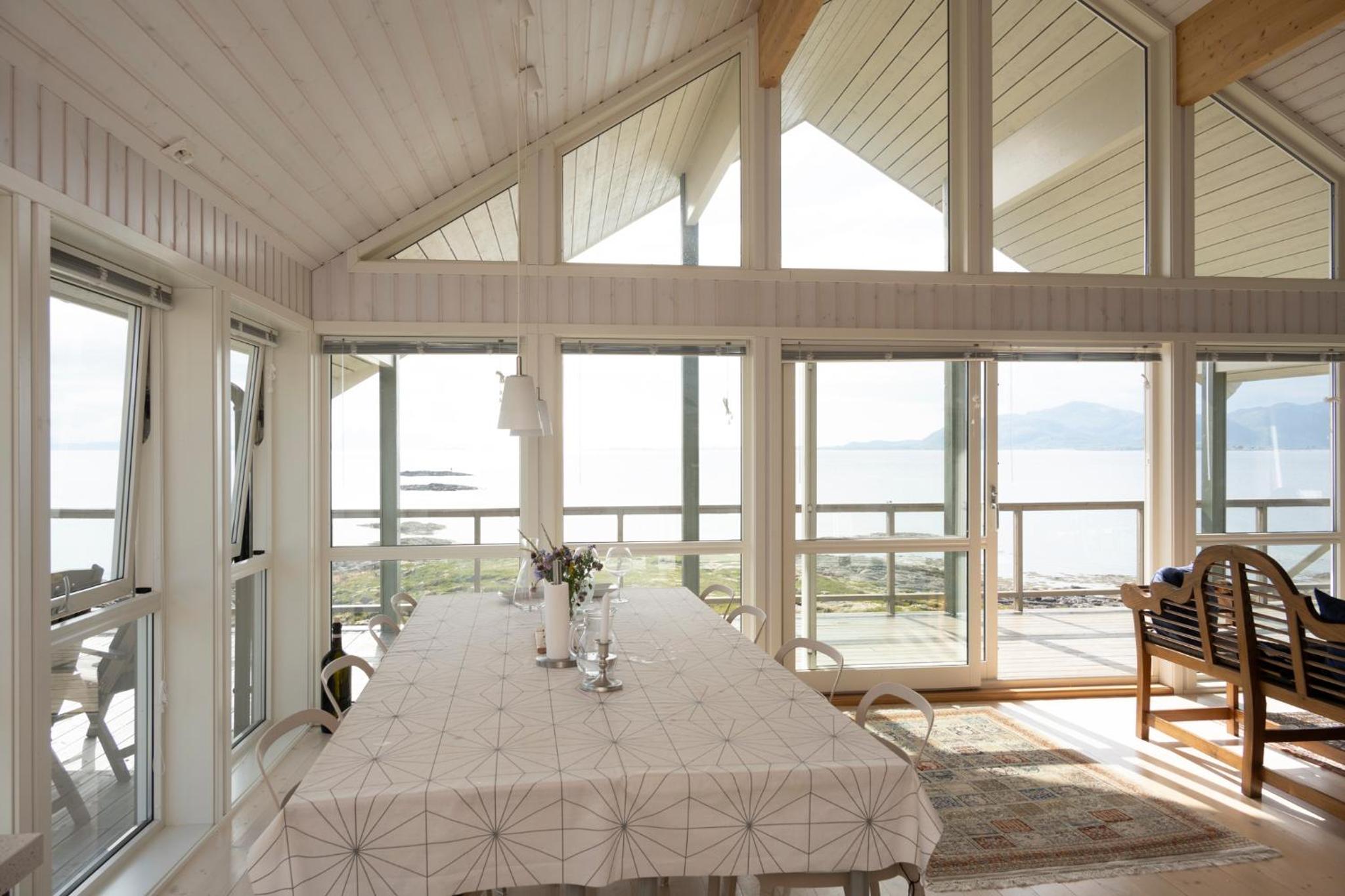 Arctic Panorama House