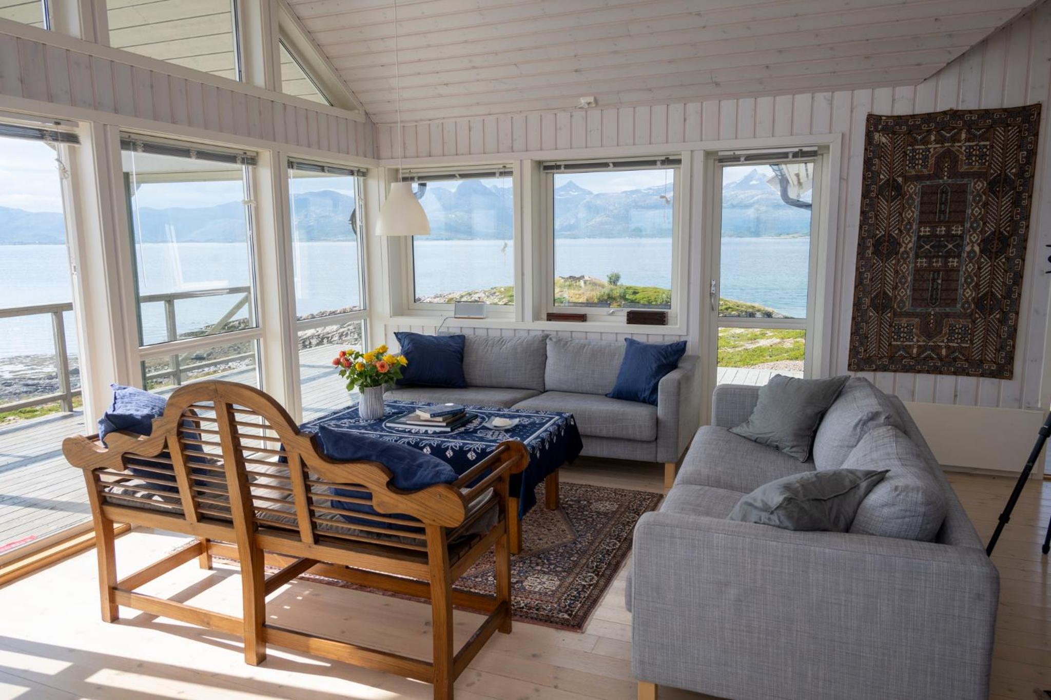 Arctic Panorama House
