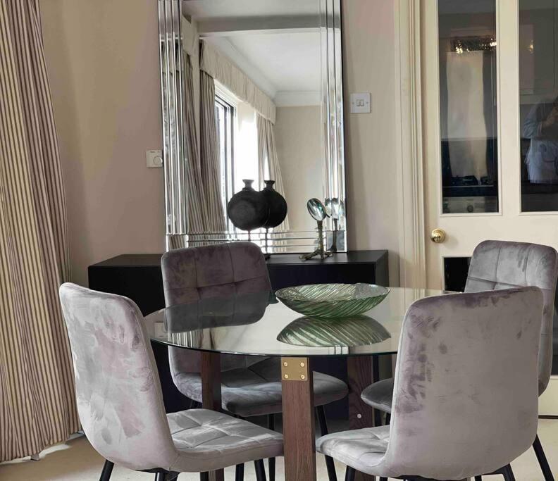 The Mozart Suite by Sloane Square