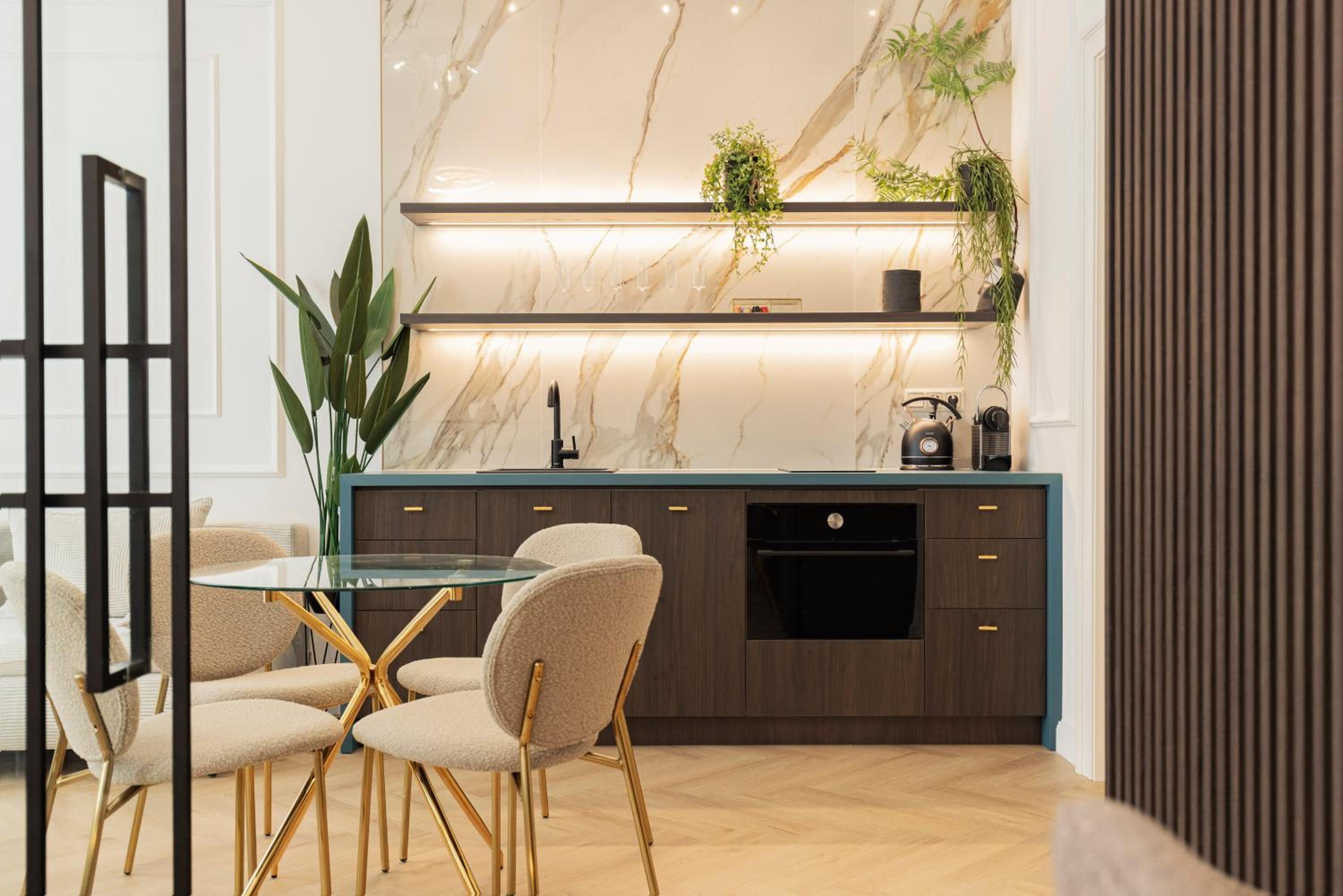 GENeve - old town apartment Bratislava view 4