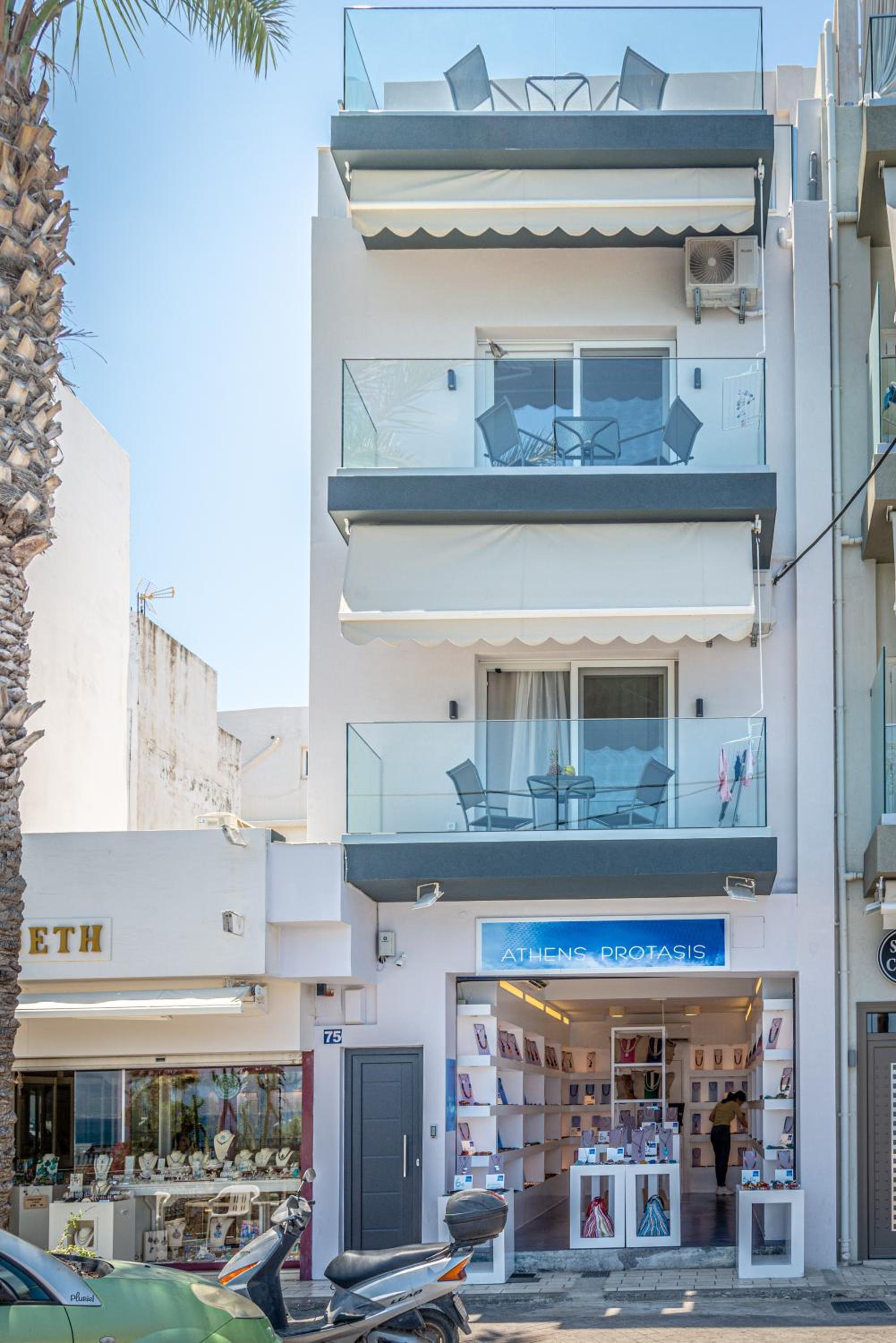 Luxury SeaSide Suites
