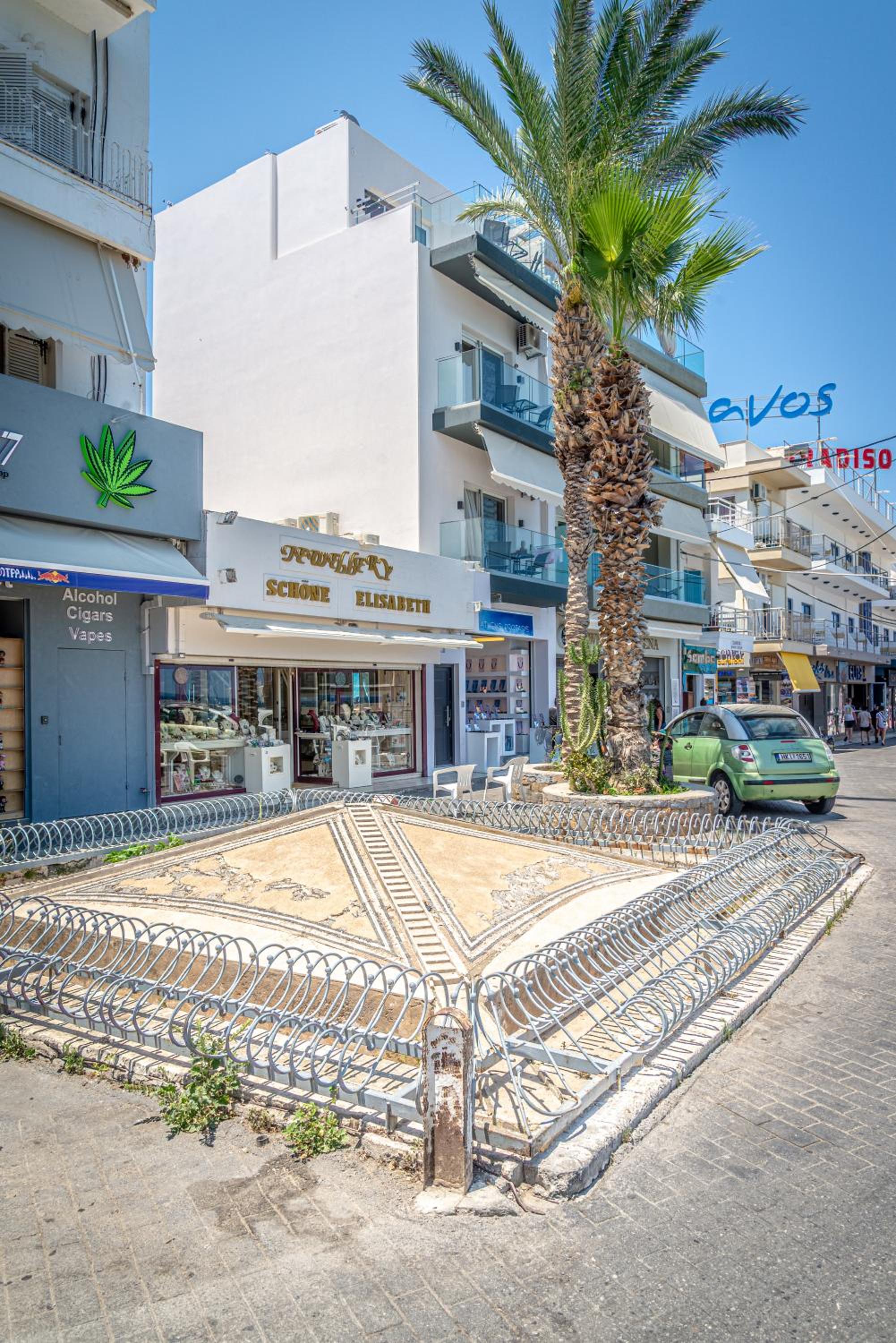 Luxury SeaSide Suites