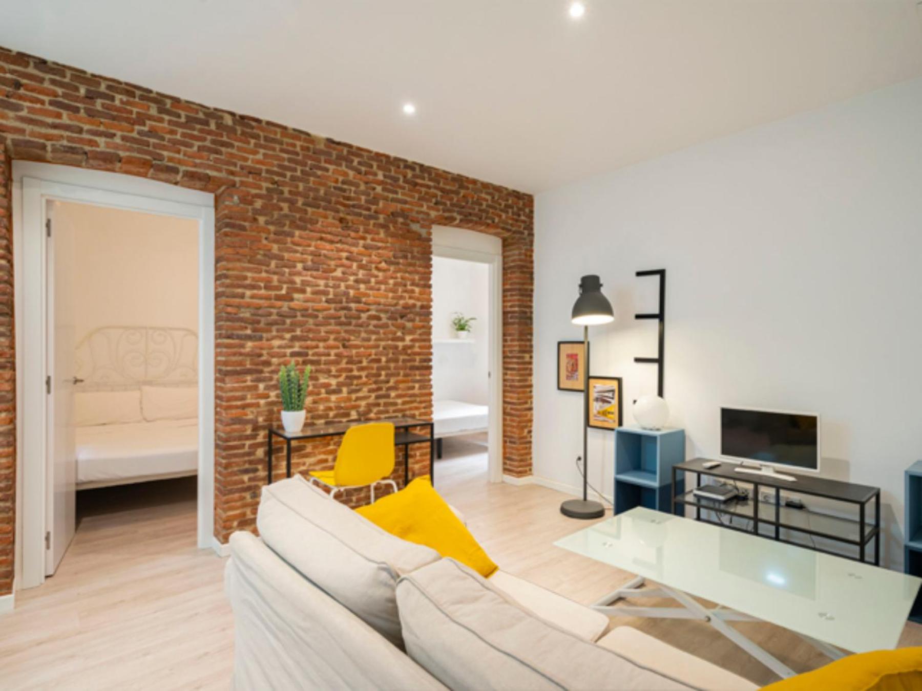2 bedroom flat in La Latina-CARN view 3