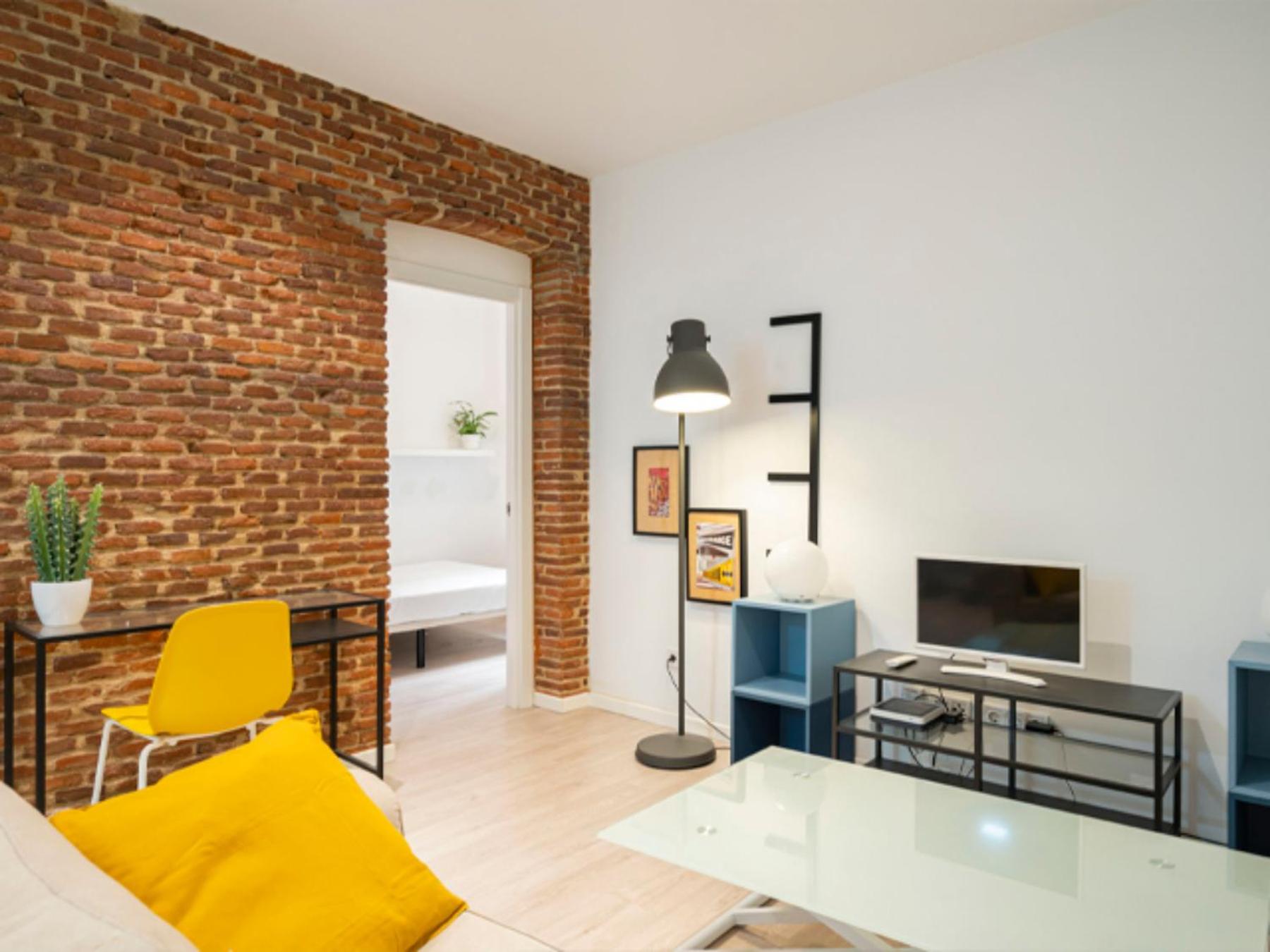 2 bedroom flat in La Latina-CARN view 2