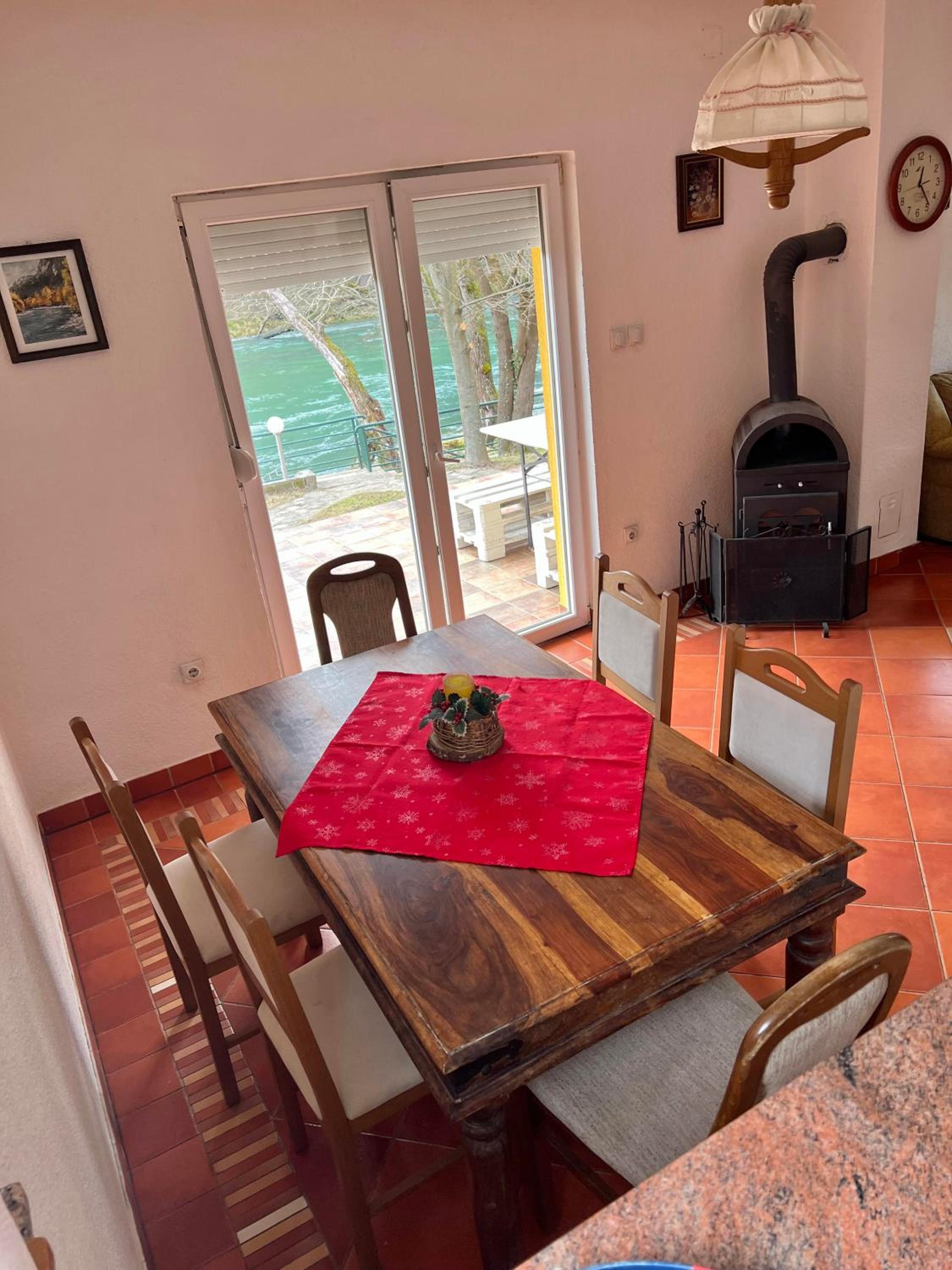 Holiday Homer Vila na Obali Vrbasa
