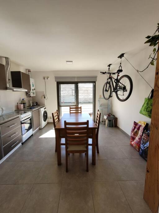 Casa Amplia y Tranquila con Garage