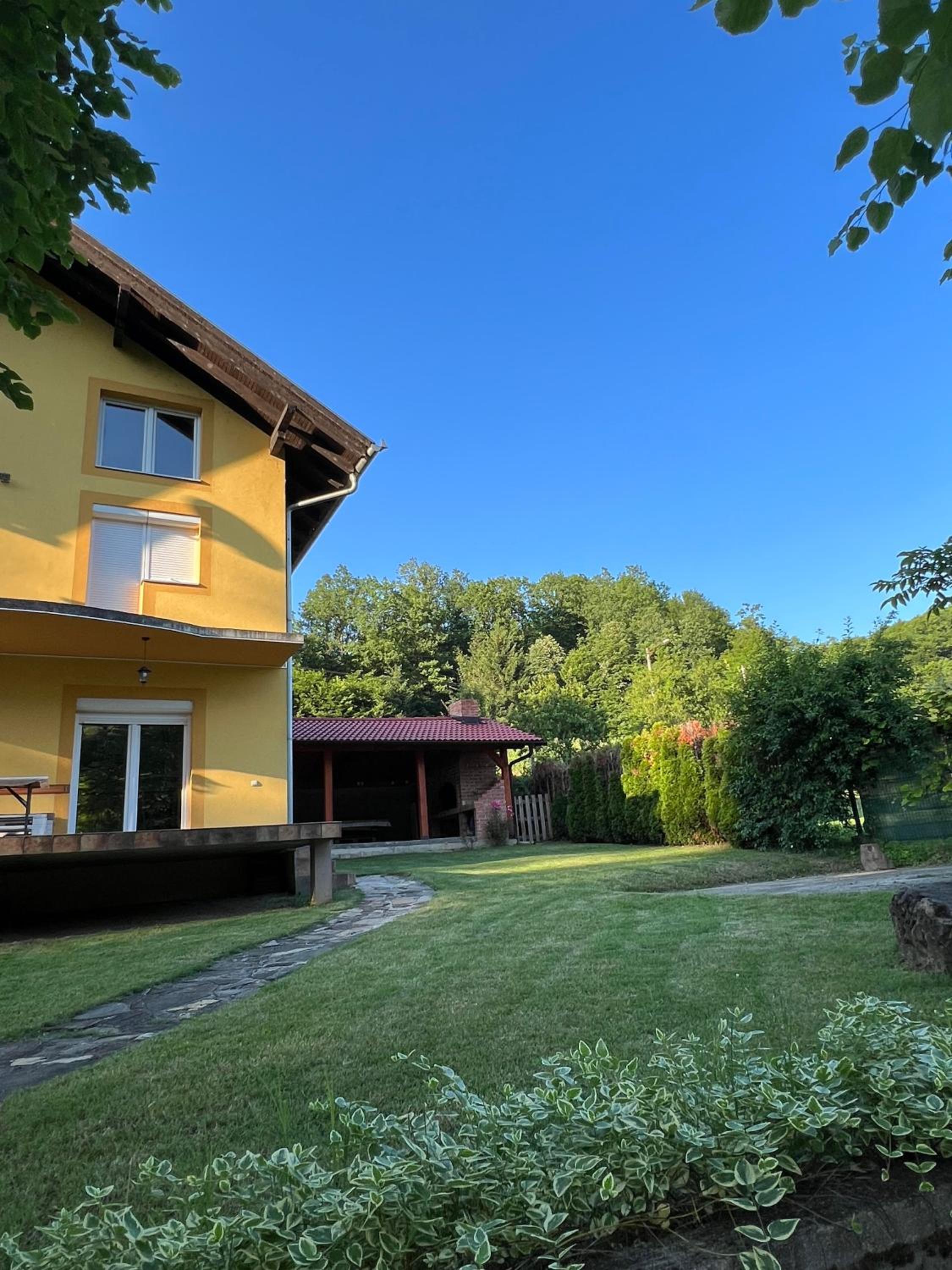 Holiday Homer Vila na Obali Vrbasa
