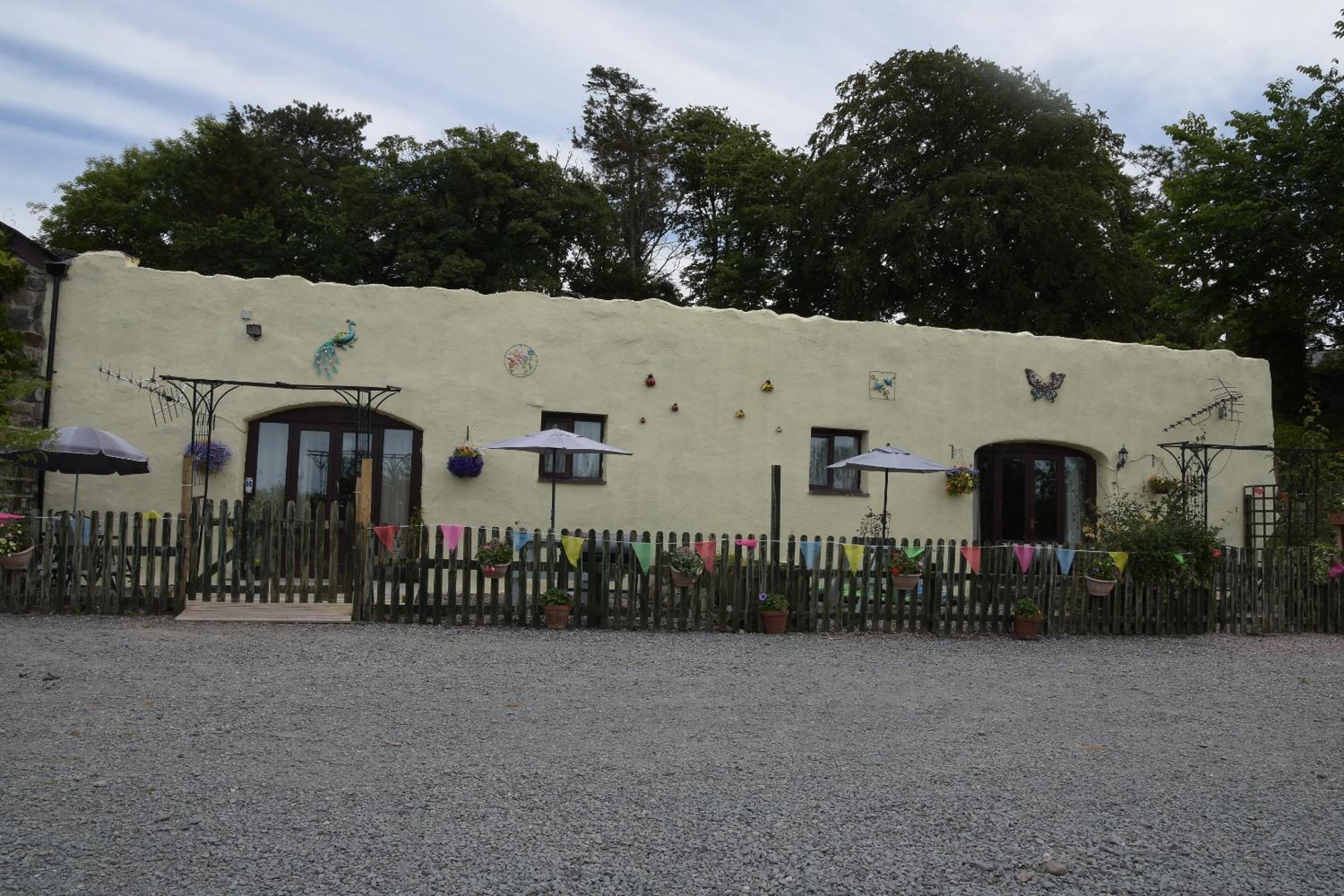 Cae Berllan Cottages