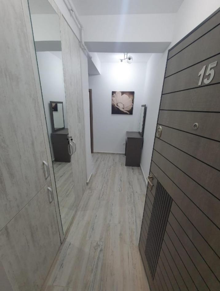Amira Apartment