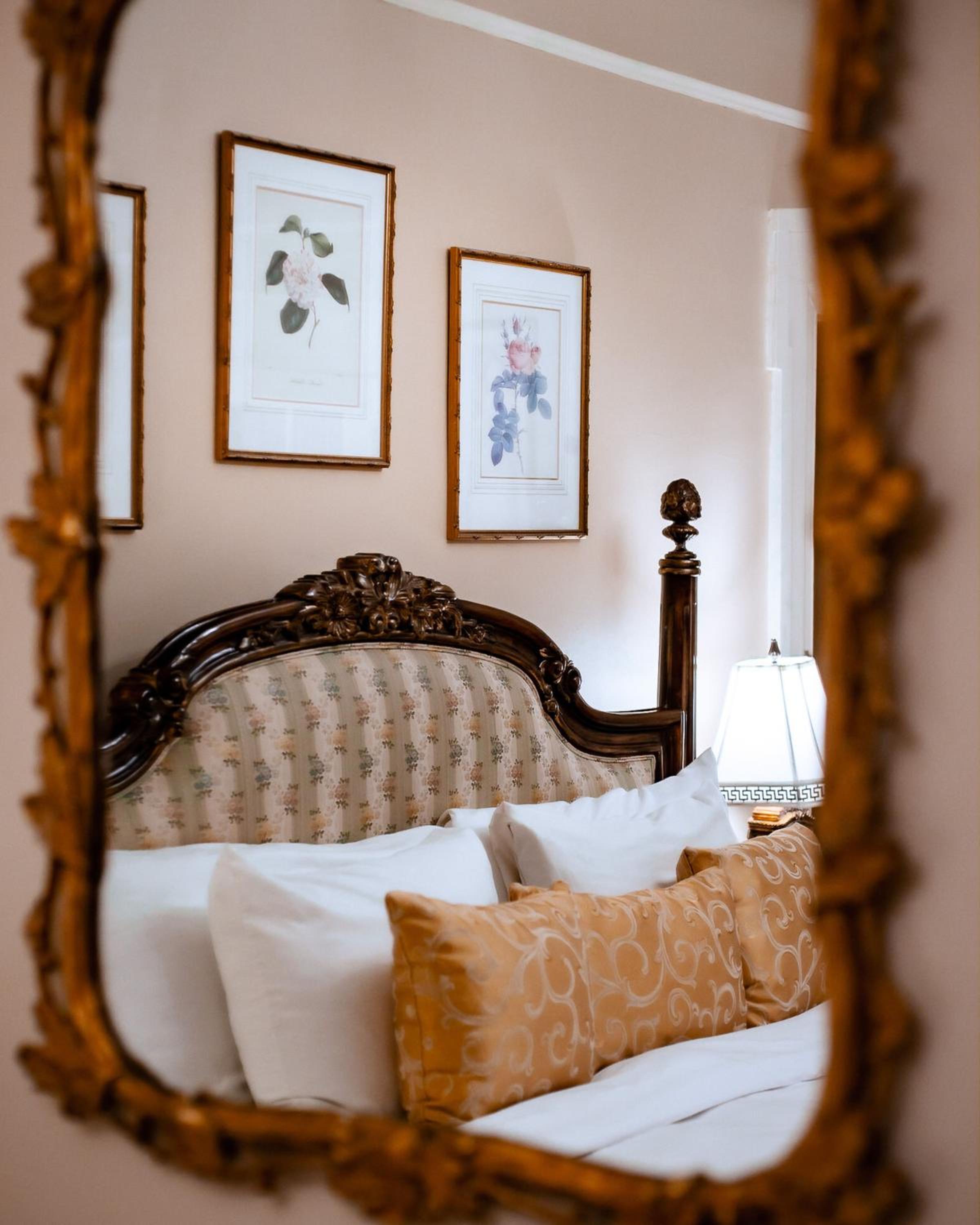 Maxwell Mansion Hotel
