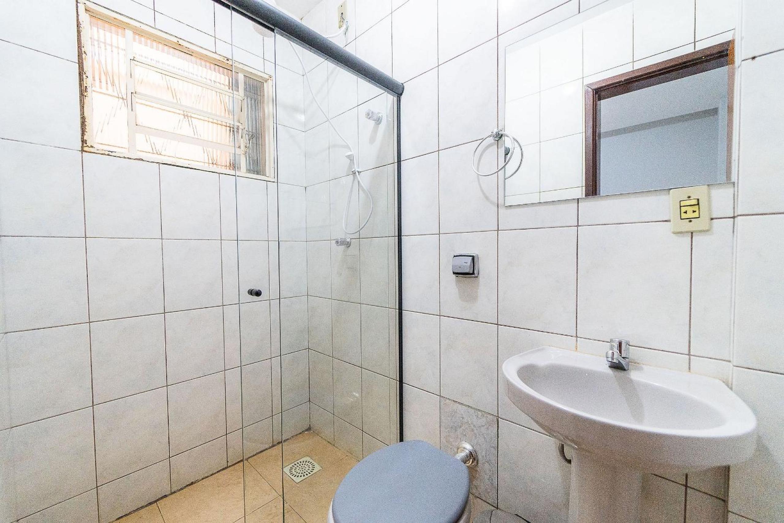 Apartamentos 2 qtos C/suite ,Cozinha Completa, Wi-Fi 1GIga, Jr Catito