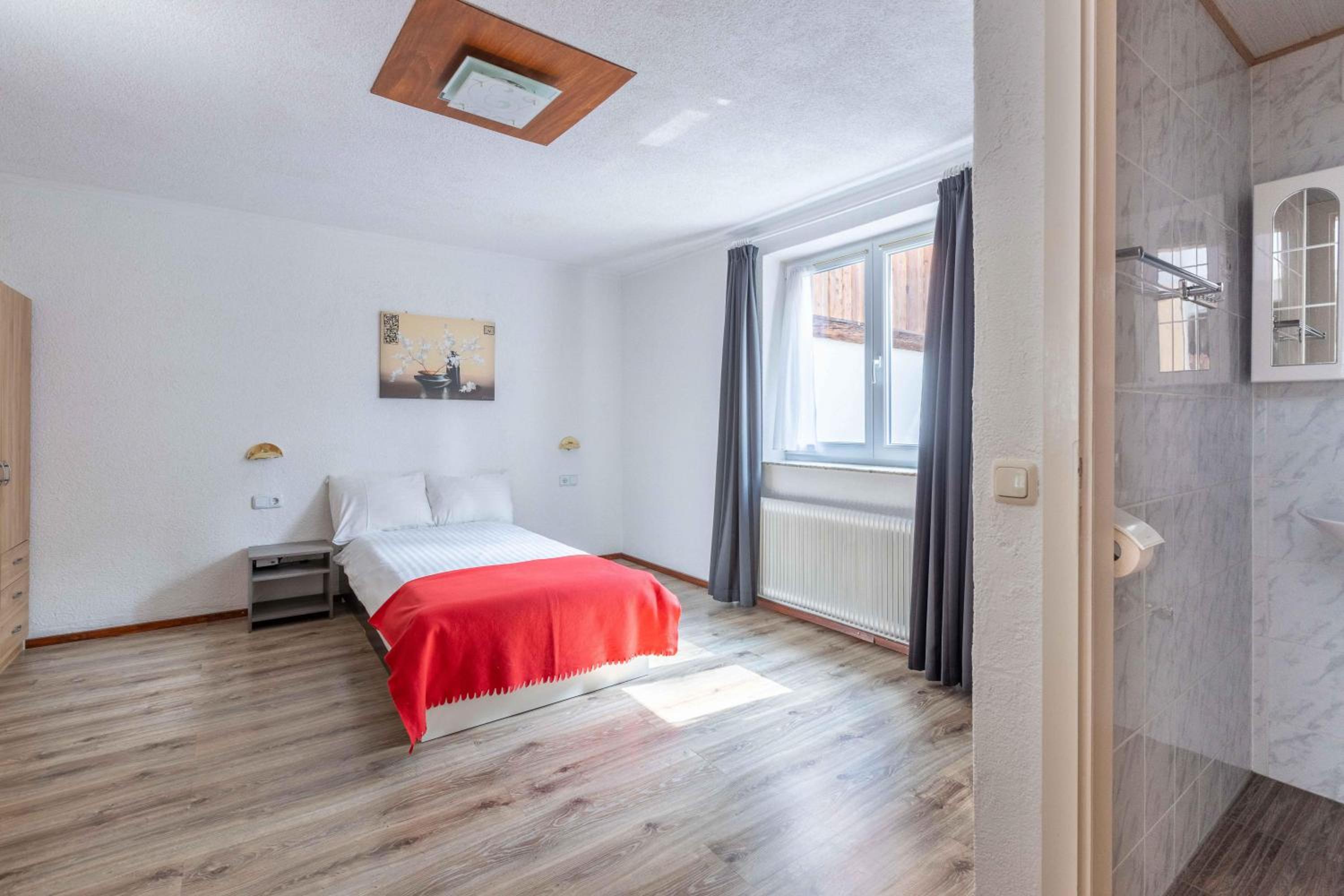 Hartkaiser Rooms and Apartments