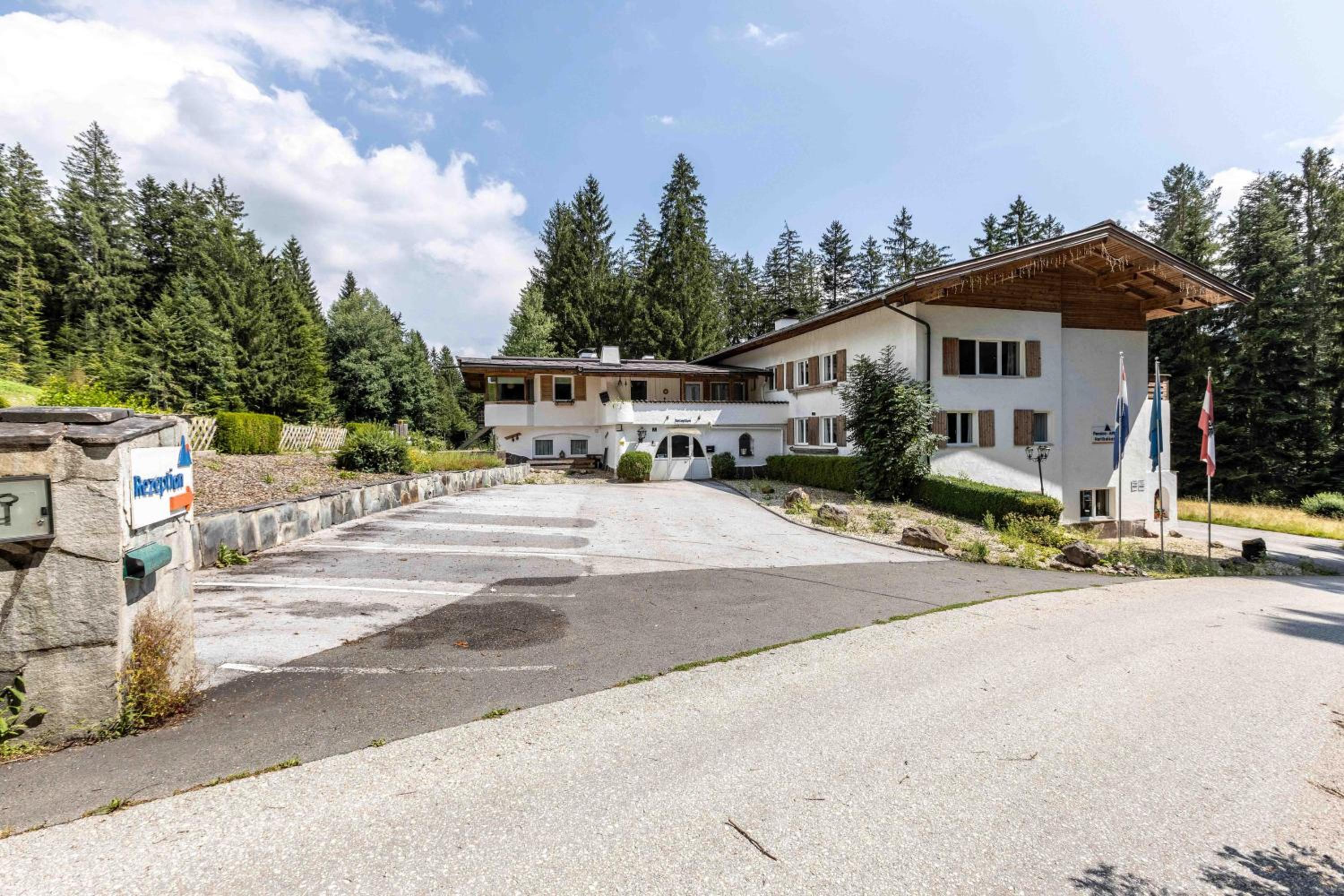 Hartkaiser Rooms and Apartments