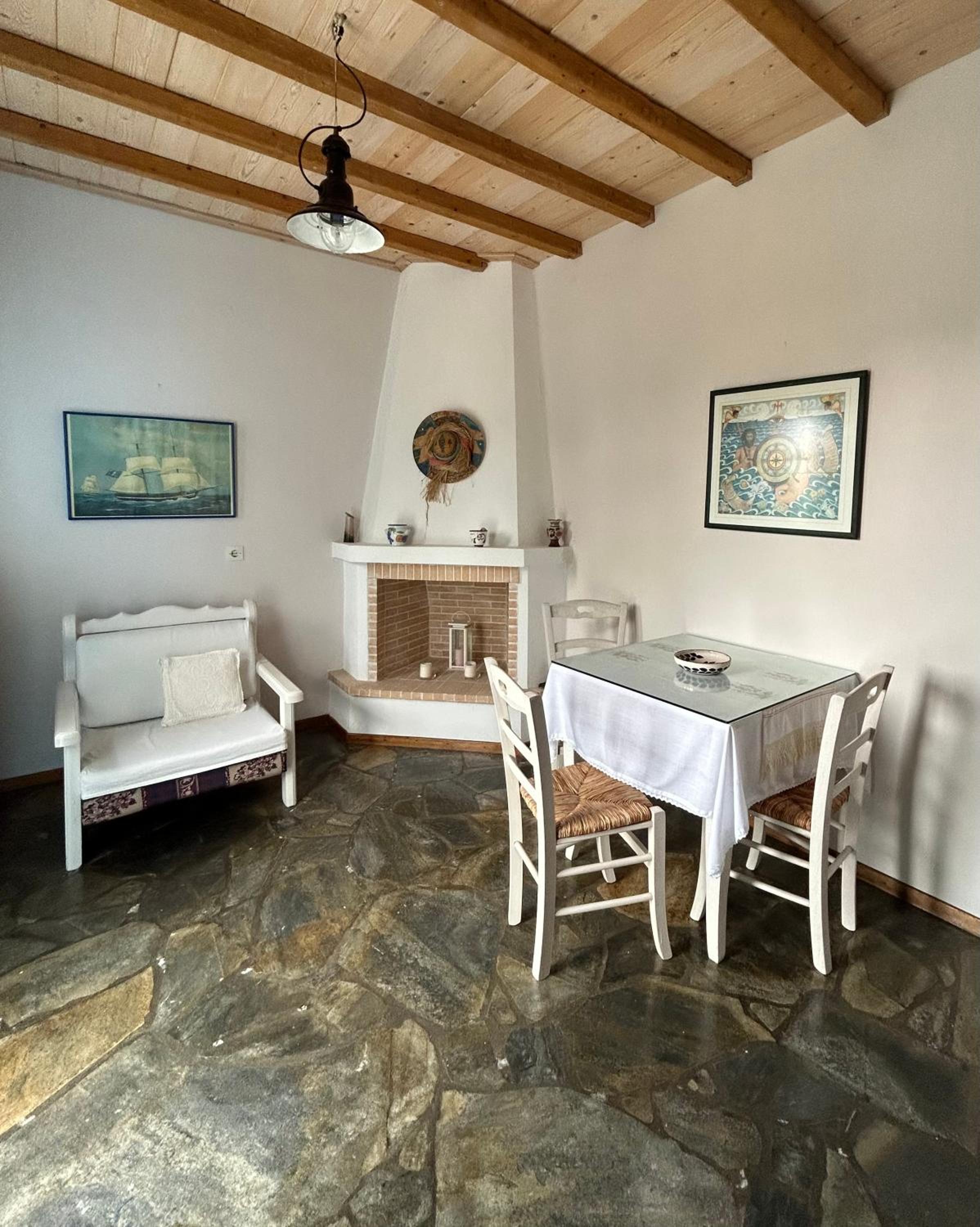 ORPHEAS TRADITIONAL HOUSE view 2