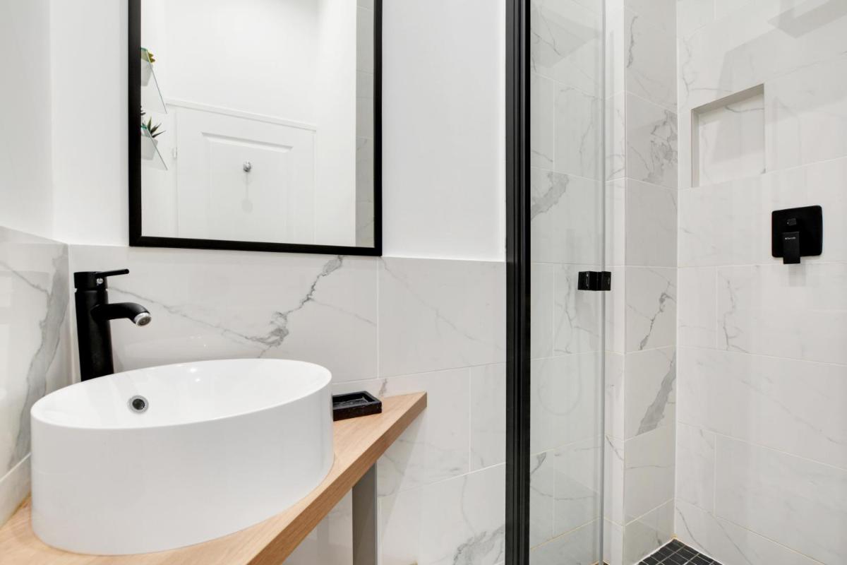 Pick A Flat's Apartments in Montmartre - Rue Pierre Fontaine