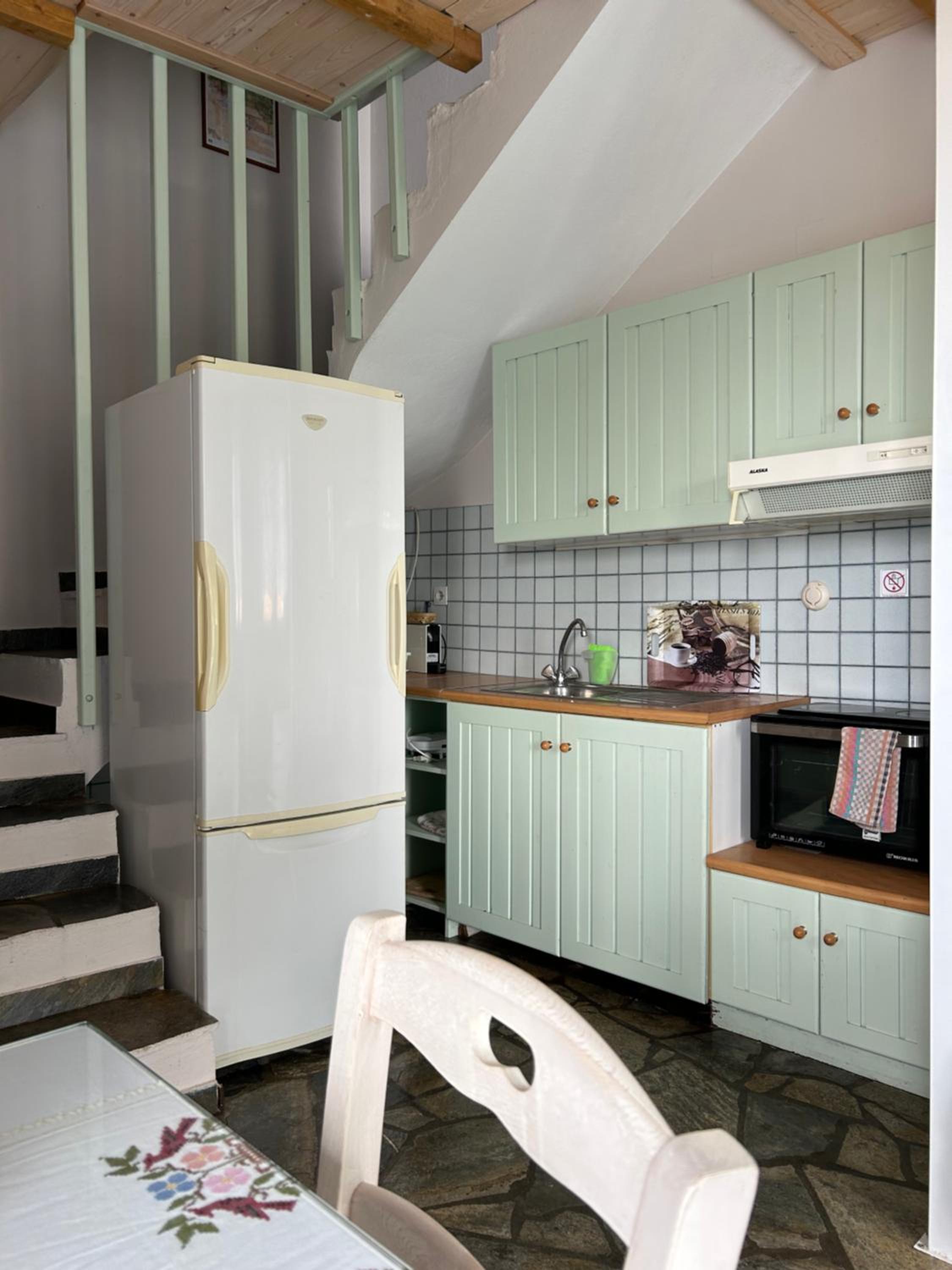 ELECTRA TRADITIONAL HOUSE