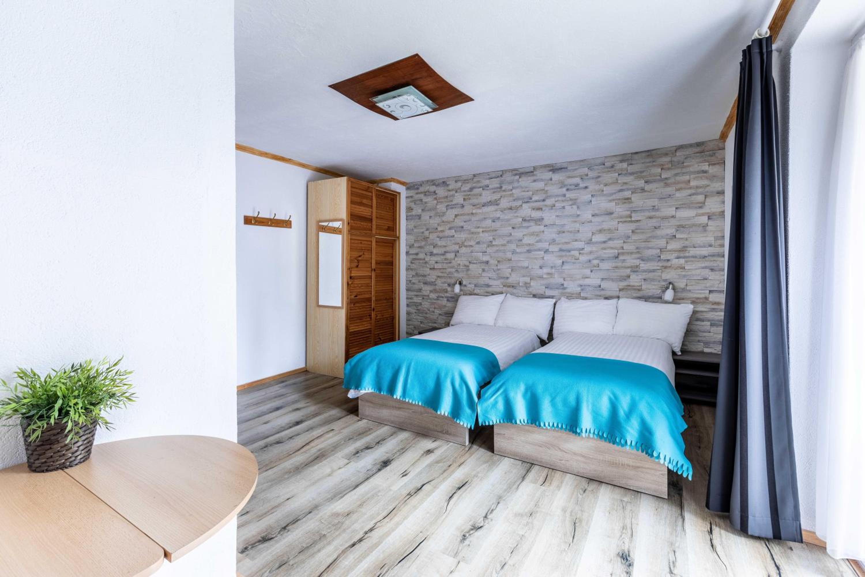 Hartkaiser Rooms and Apartments