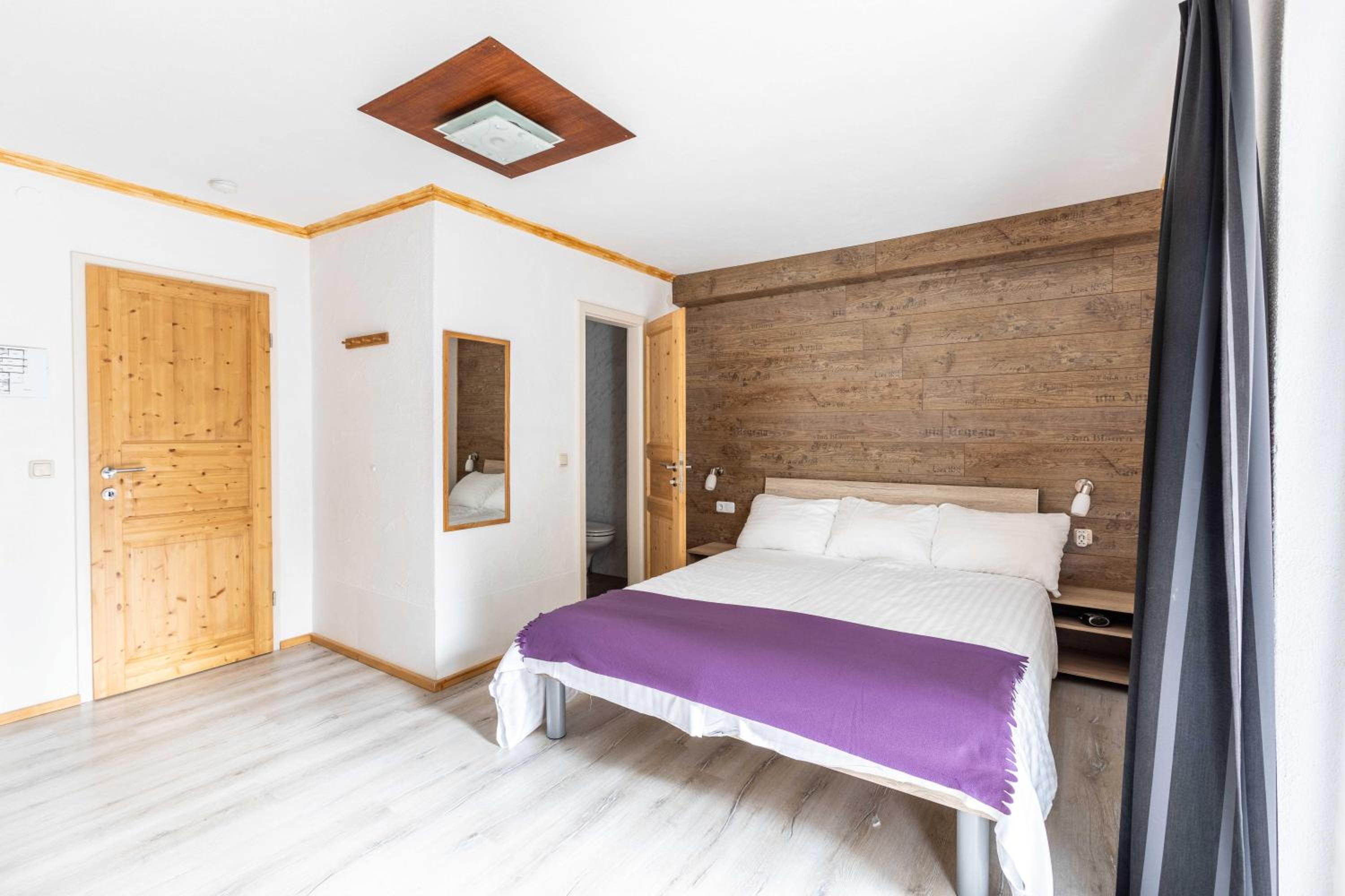 Hartkaiser Rooms and Apartments
