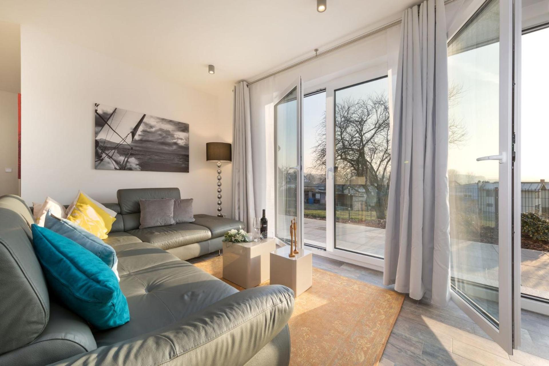 Villa Nova by Callsen