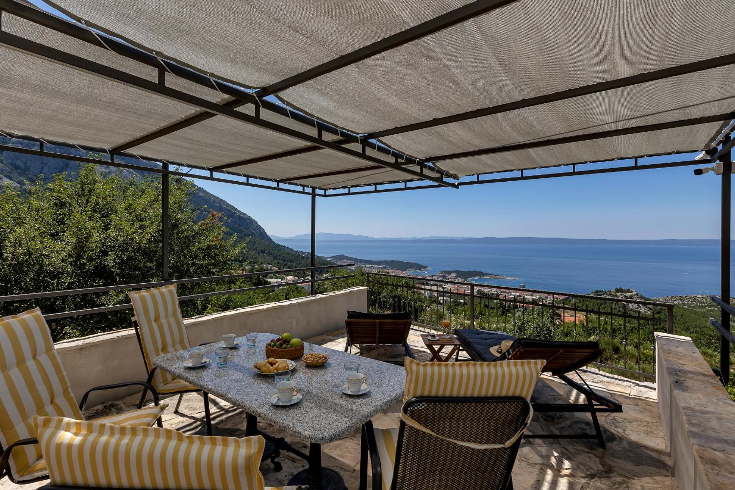 Cottage Baskovic in nature park view 5